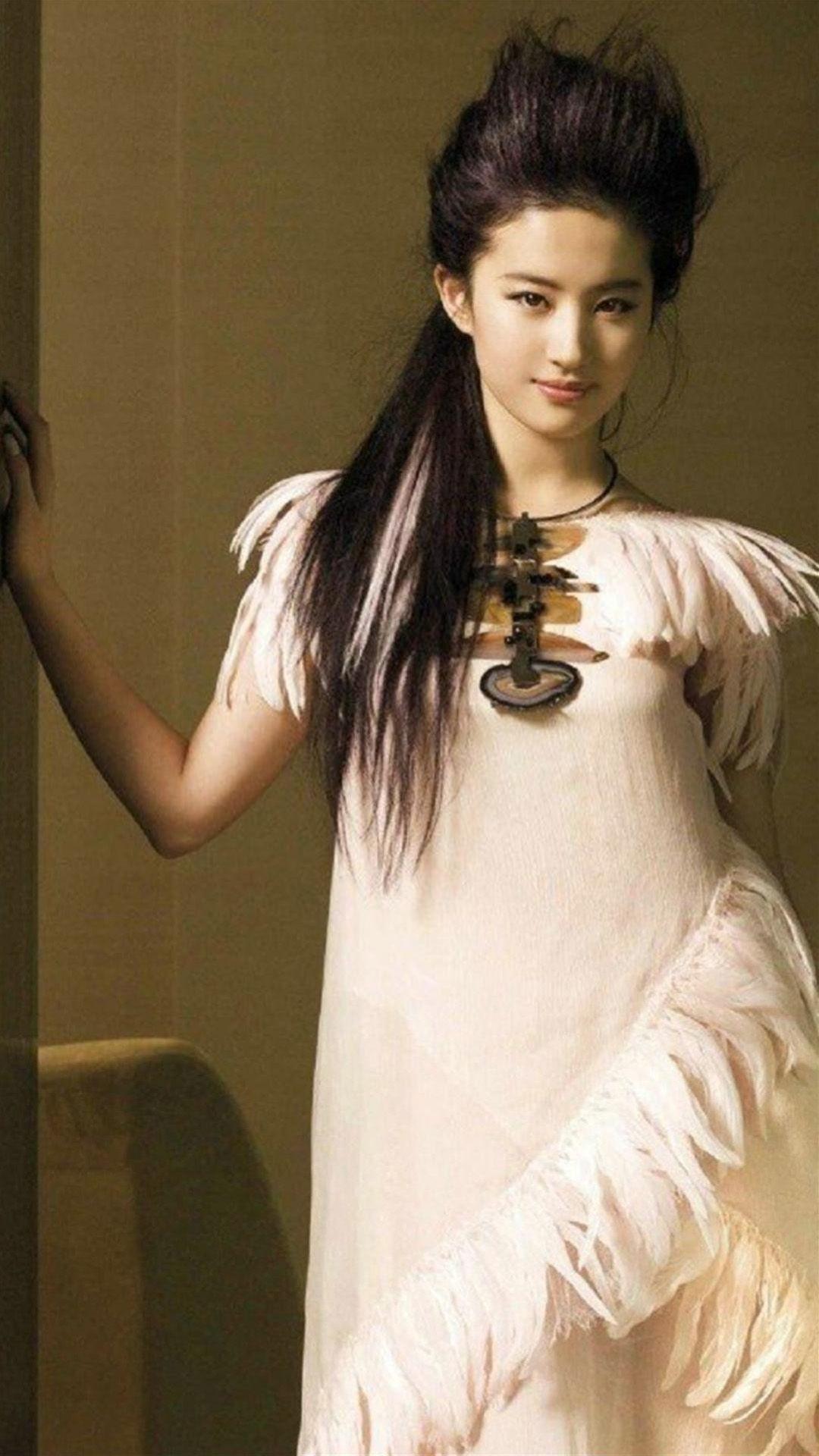 Yifei Liu Wallpapers