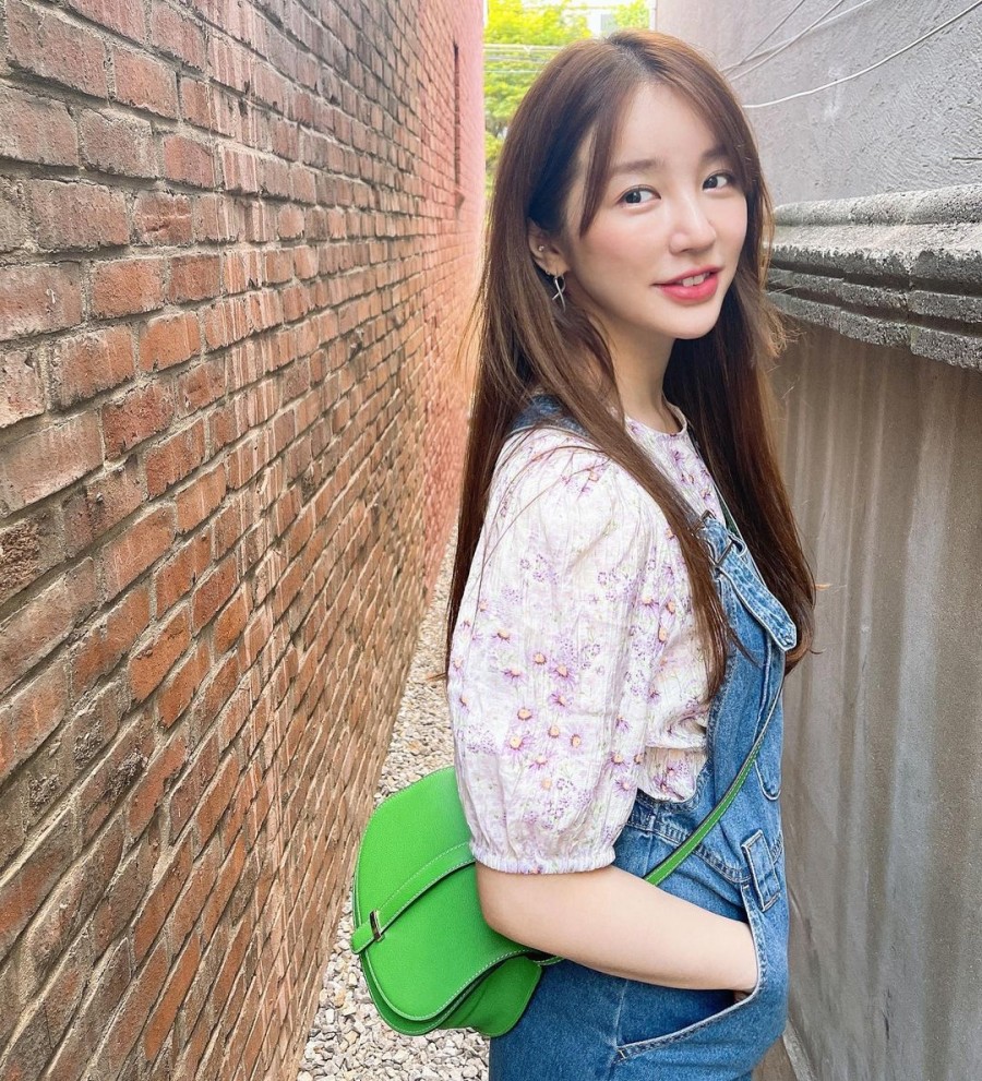 Yoon Eun-hye Wallpapers