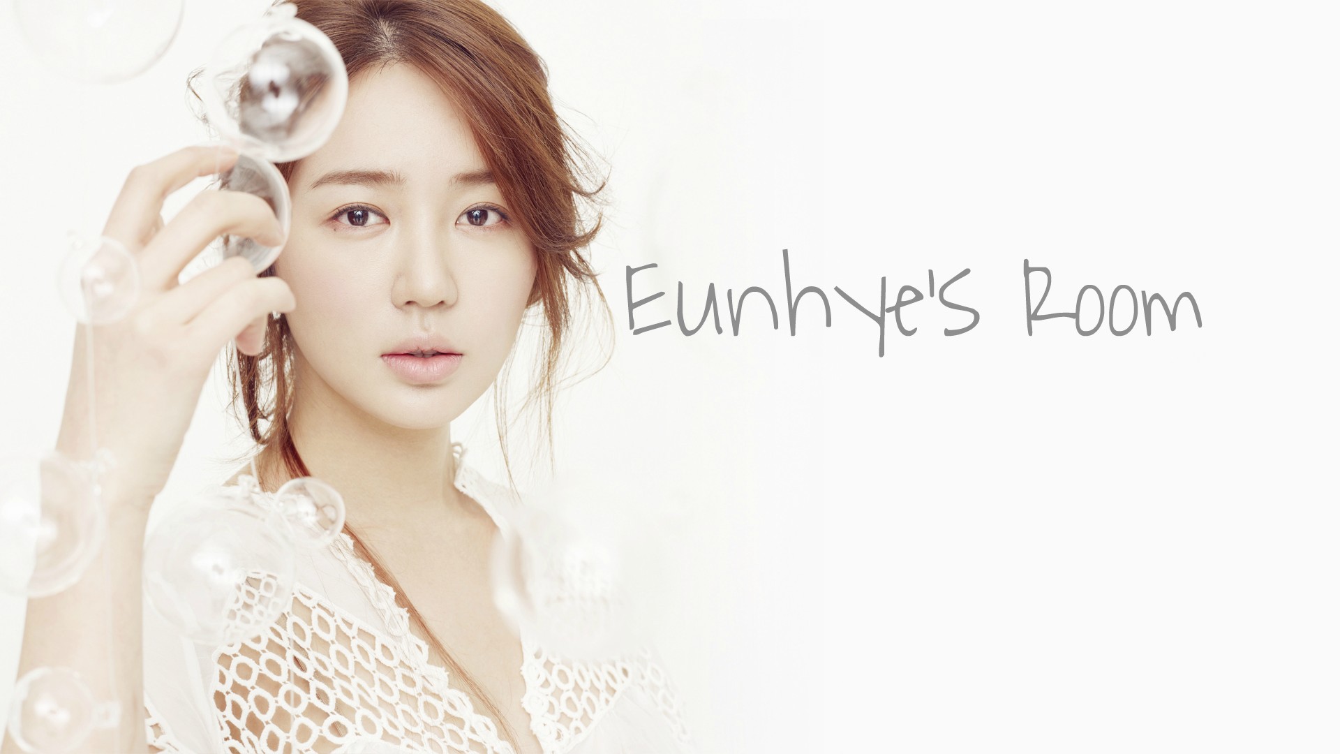 Yoon Eun-hye Wallpapers