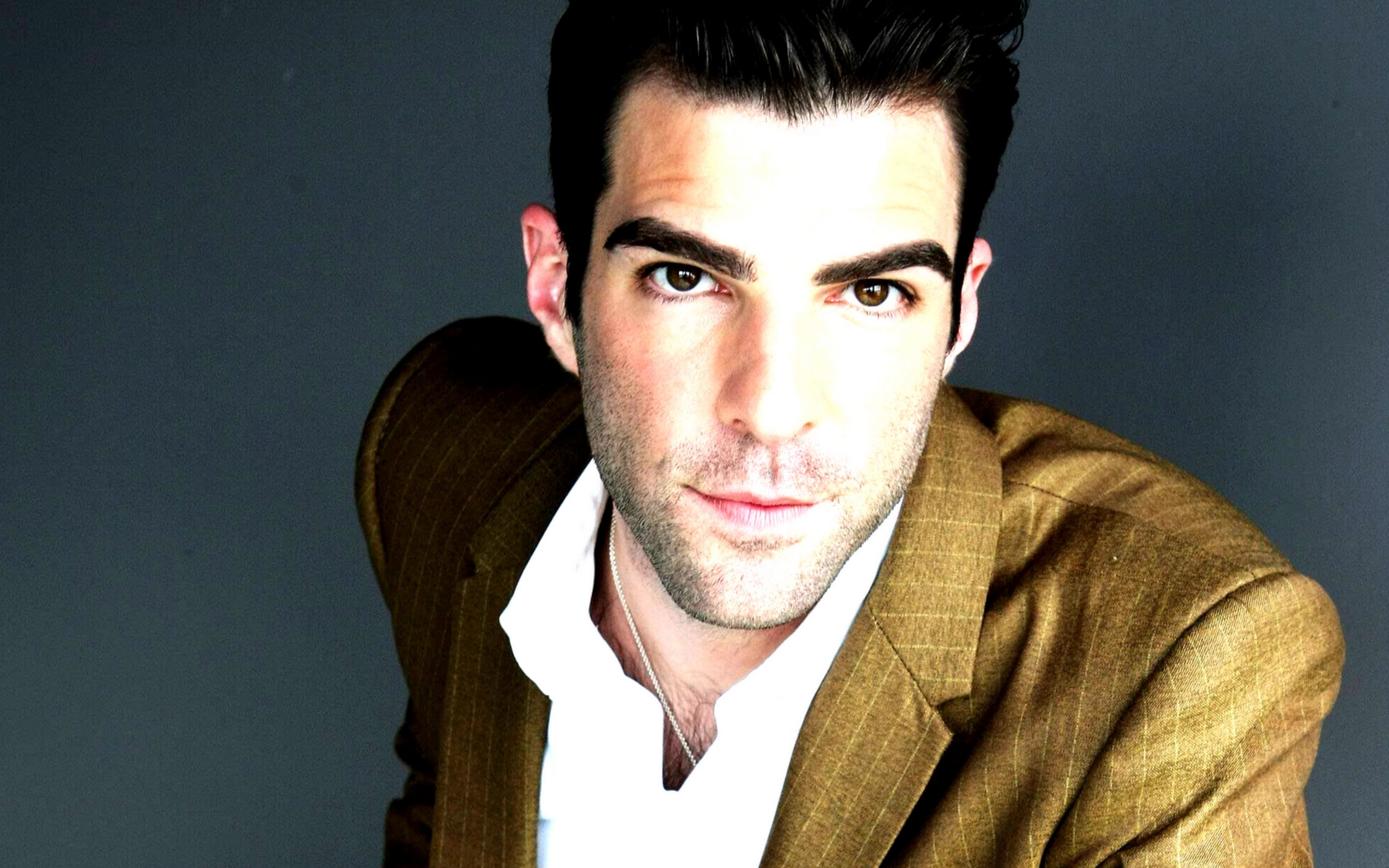 Zachary Quinto Wallpapers