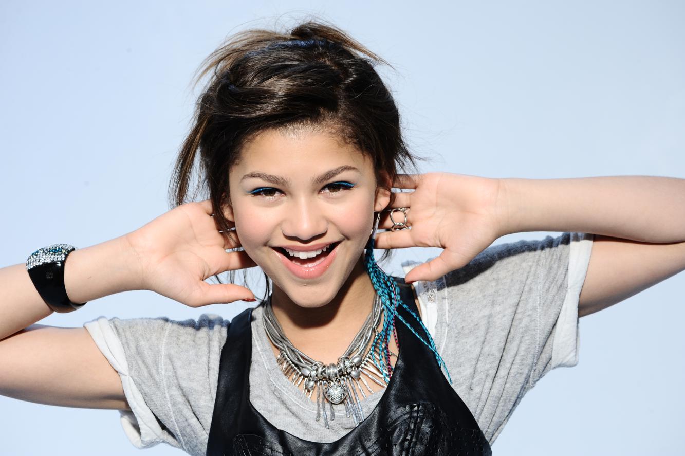 Zendaya 5K Photoshoot 2021 Wallpapers