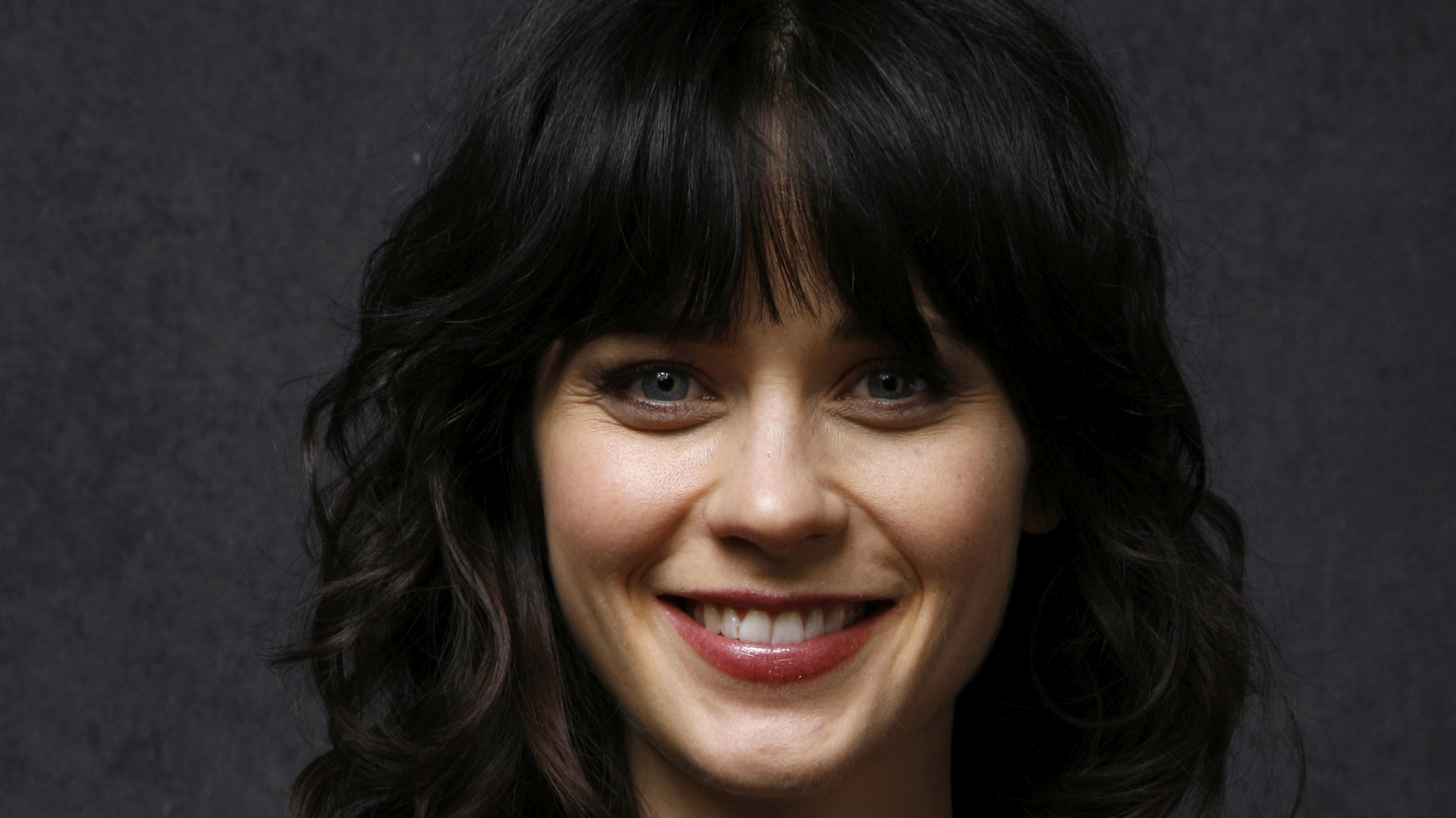 Zooey Deschanel Wallpapers