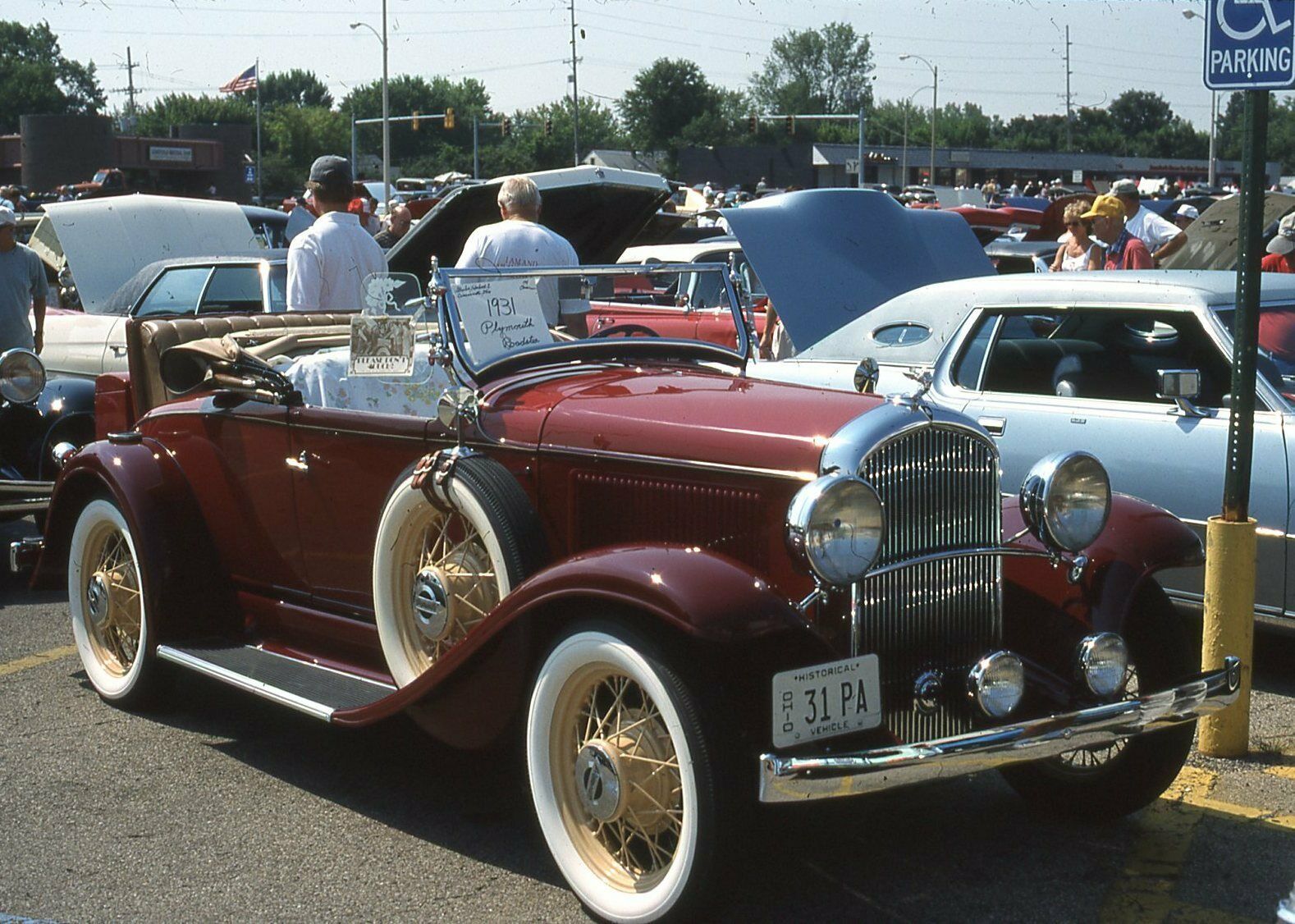 1931 Chrysler 3 Window Coupe Wallpapers