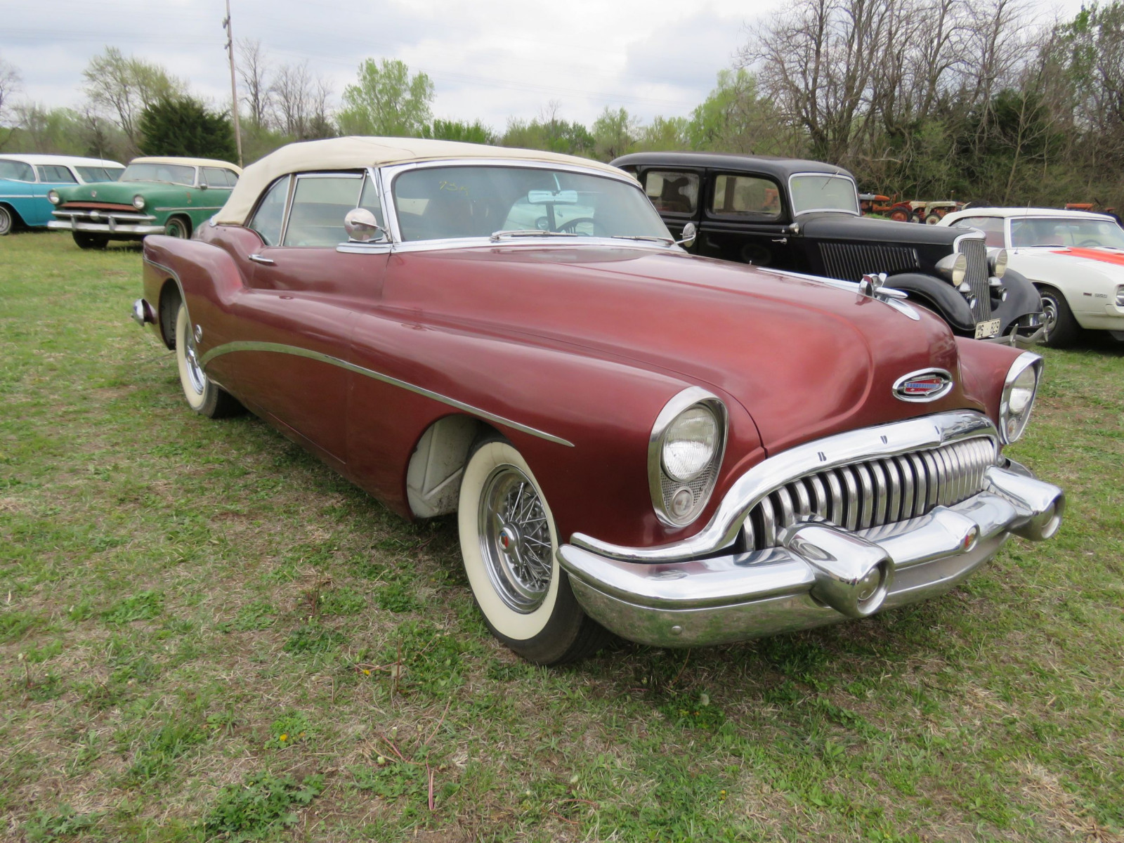 1953 Buick Skylark Convertible Coupe Wallpapers