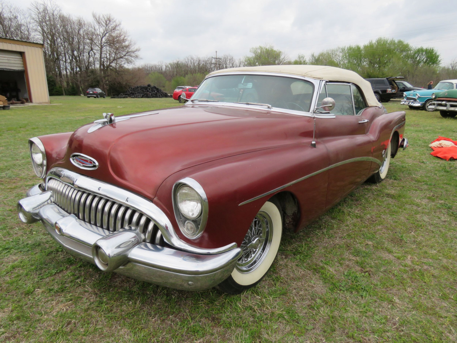 1953 Buick Skylark Convertible Coupe Wallpapers