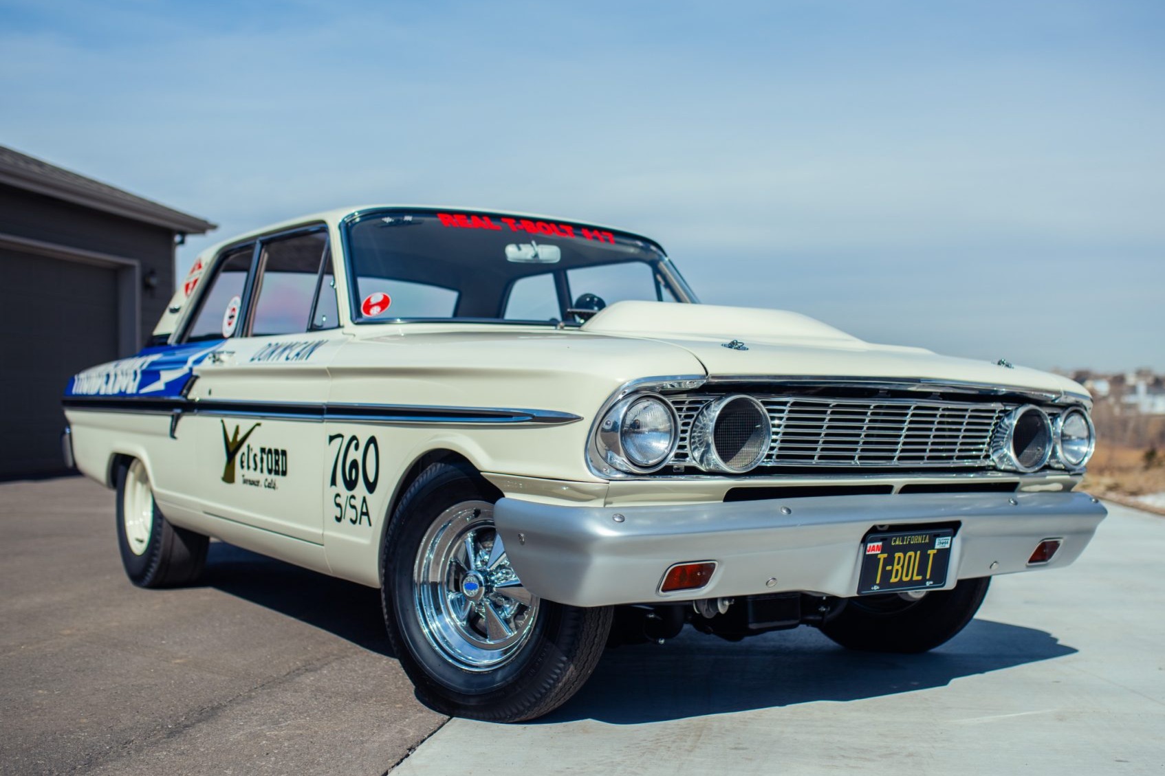 1964 Ford Fairlane Wallpapers