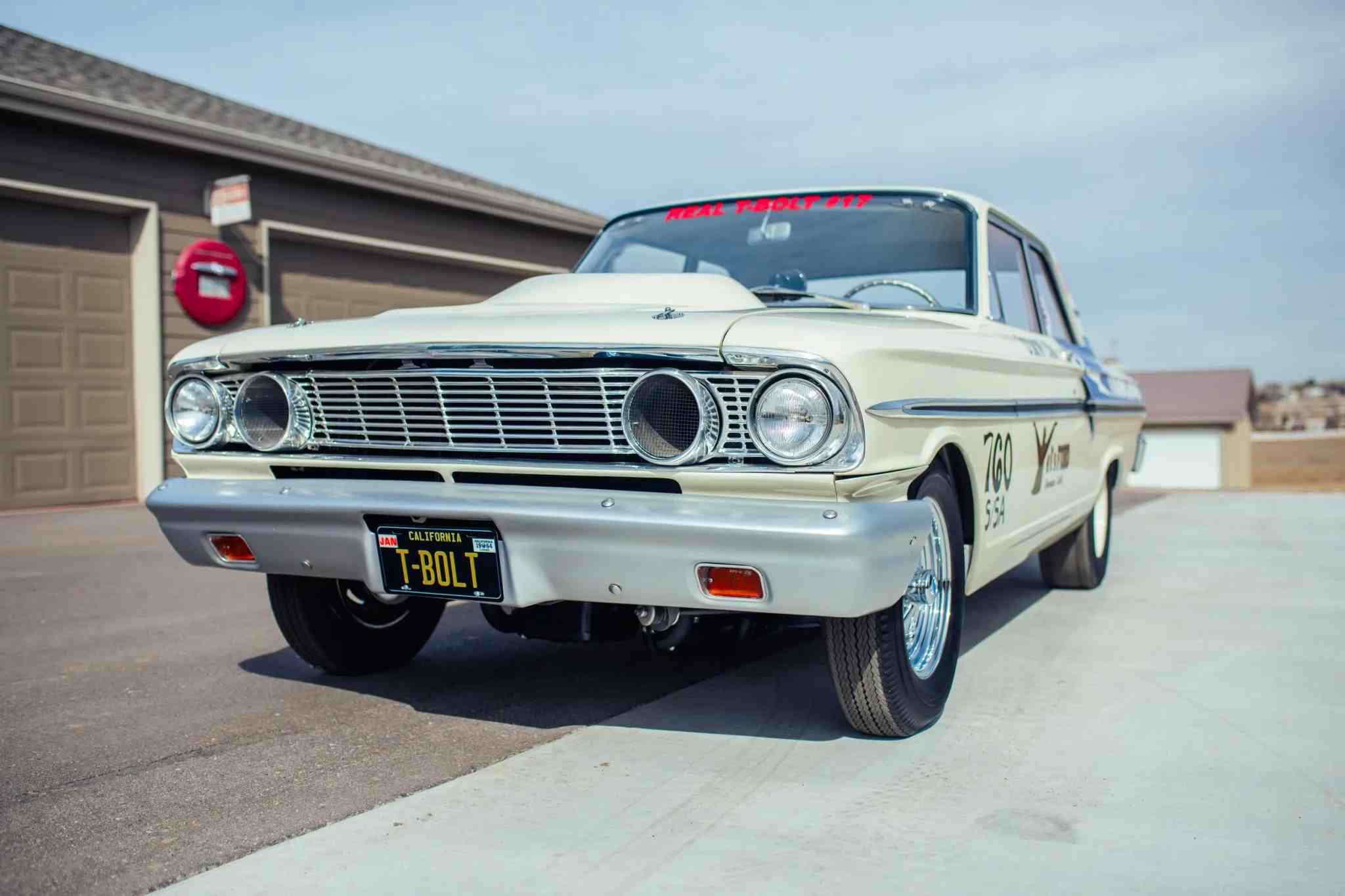 1964 Ford Fairlane Wallpapers