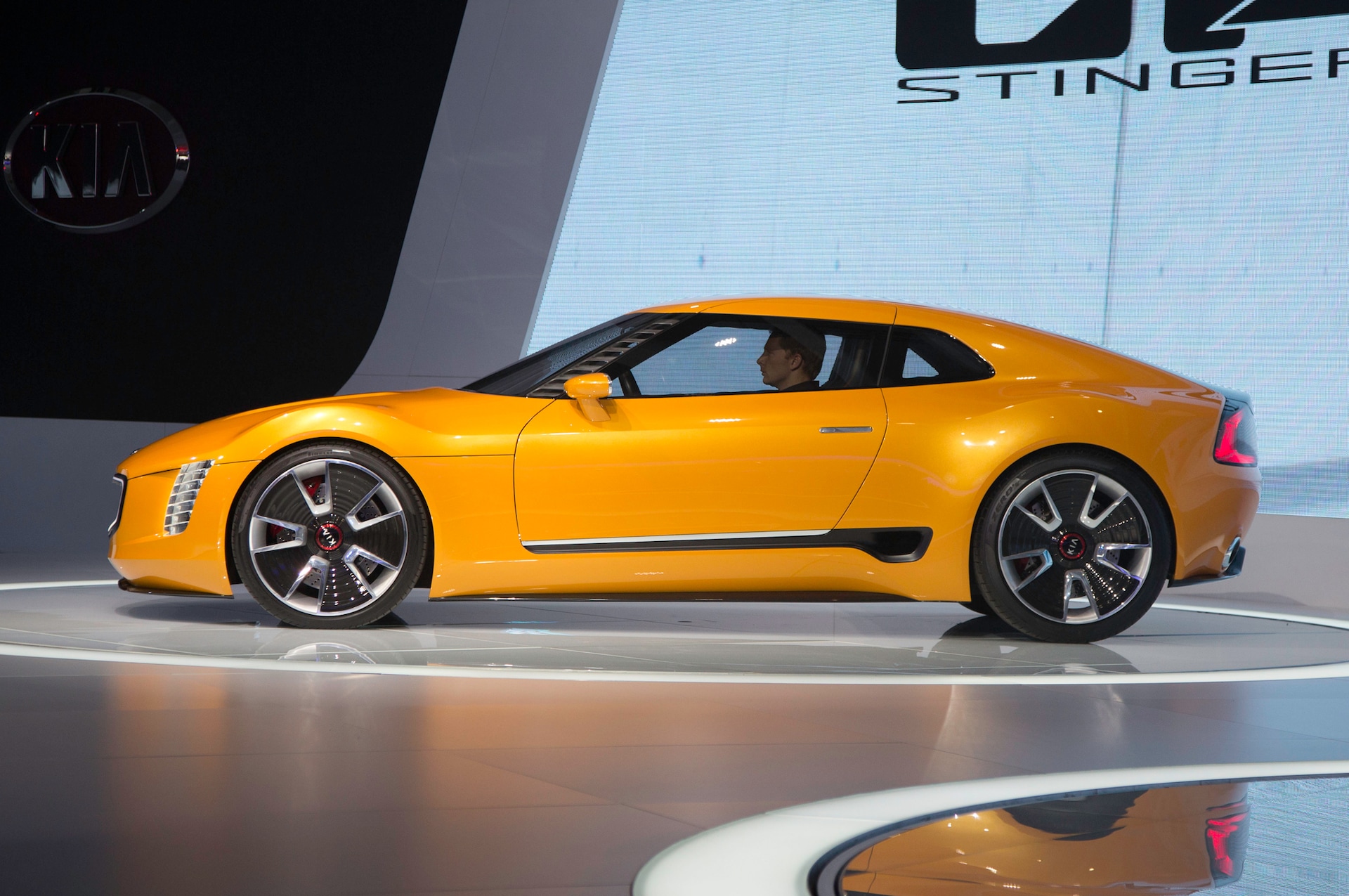 2014 Kia Gt4 Stinger Concept Wallpapers