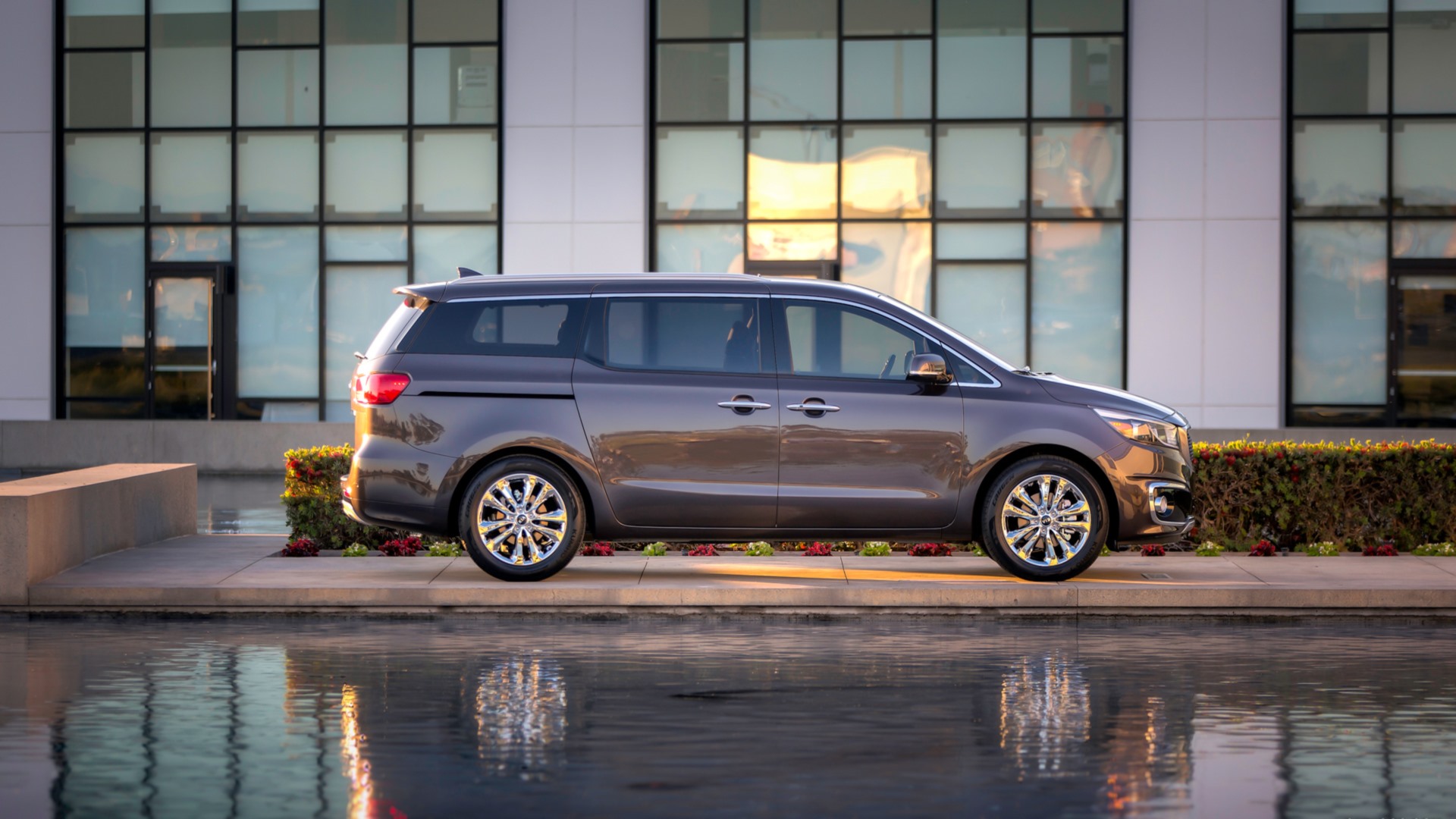 2015 Kia Sedona Wallpapers