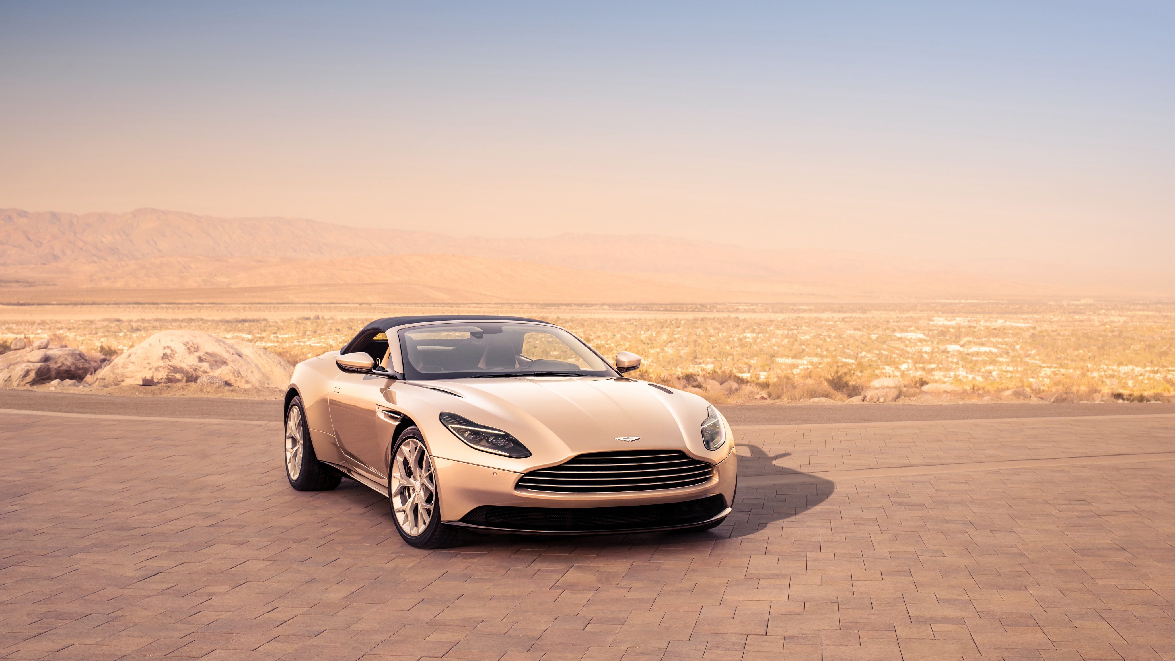 2018 Aston Martin Db11 Volante Wallpapers