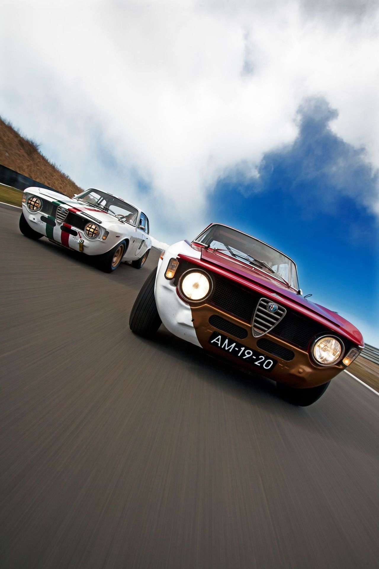 Alfa Romeo 1300 Sprint Wallpapers