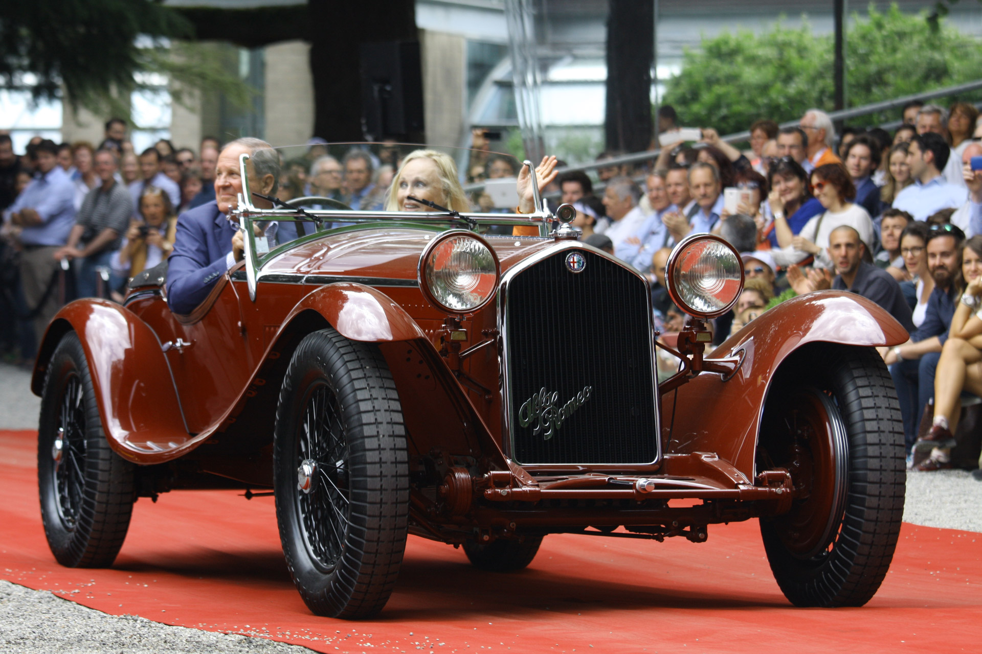 Alfa Romeo 8C 2300 Wallpapers