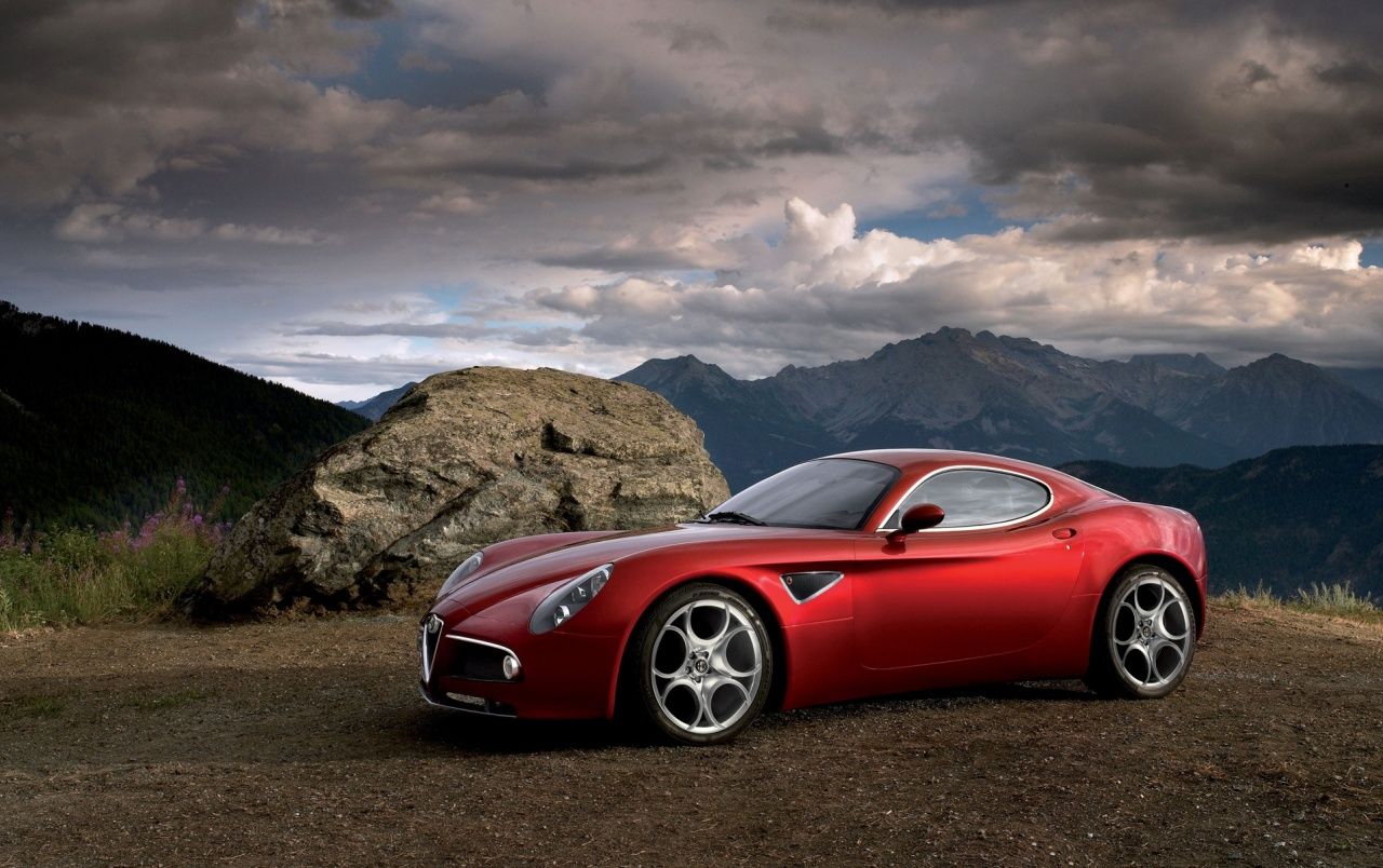 Alfa Romeo 8C 2300 Wallpapers