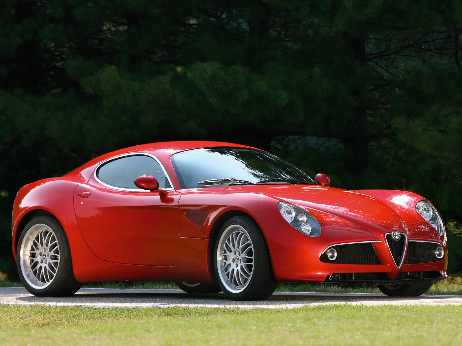 Alfa Romeo 8C Competizione Wallpapers