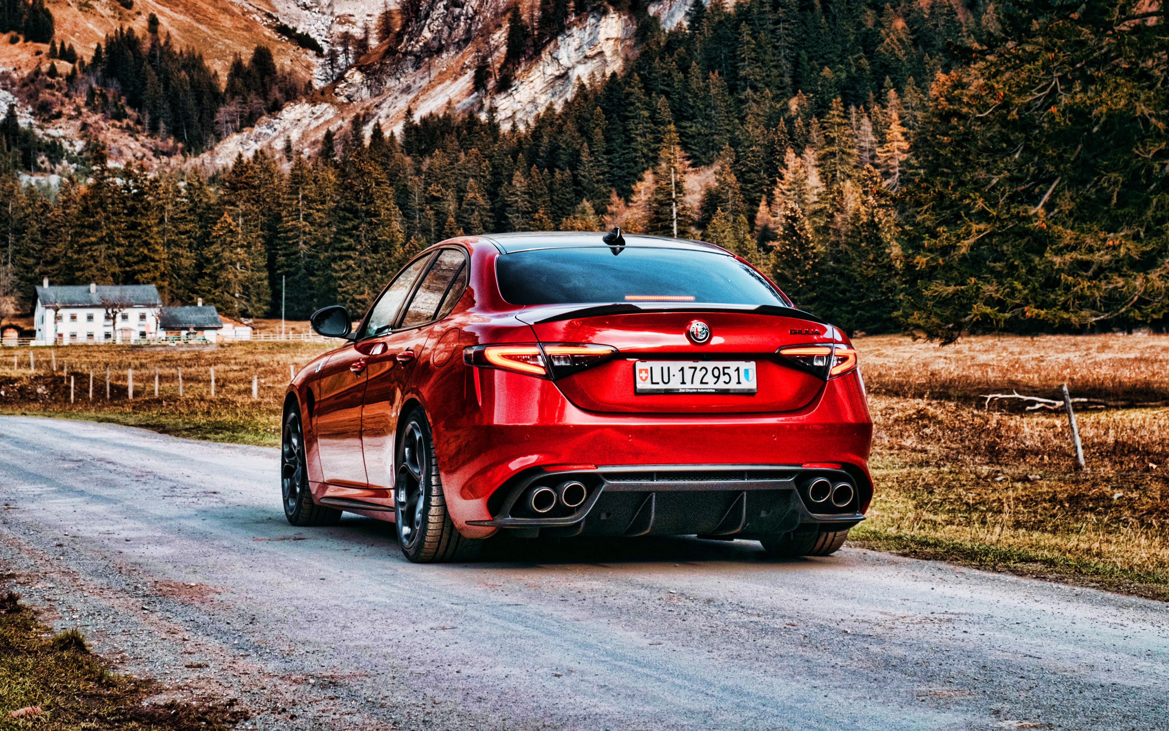 Alfa Romeo Giulia Quadrifoglio Wallpapers