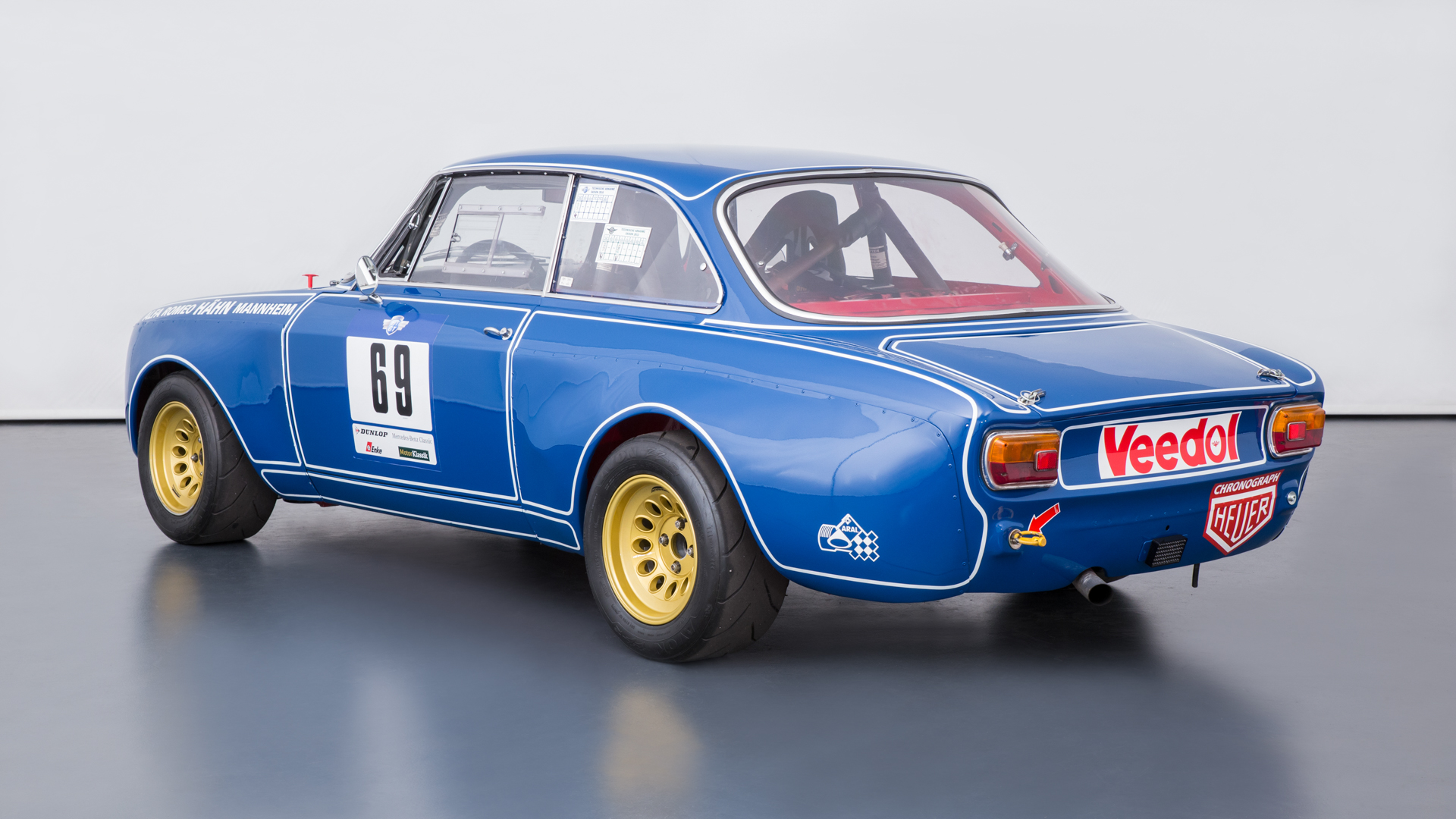 Alfa Romeo Giulia Sprint Gt Wallpapers