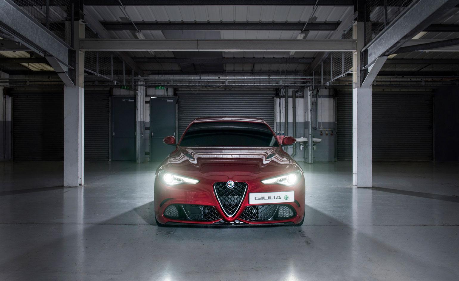 Alfa Romeo Giulia Veloce Wallpapers