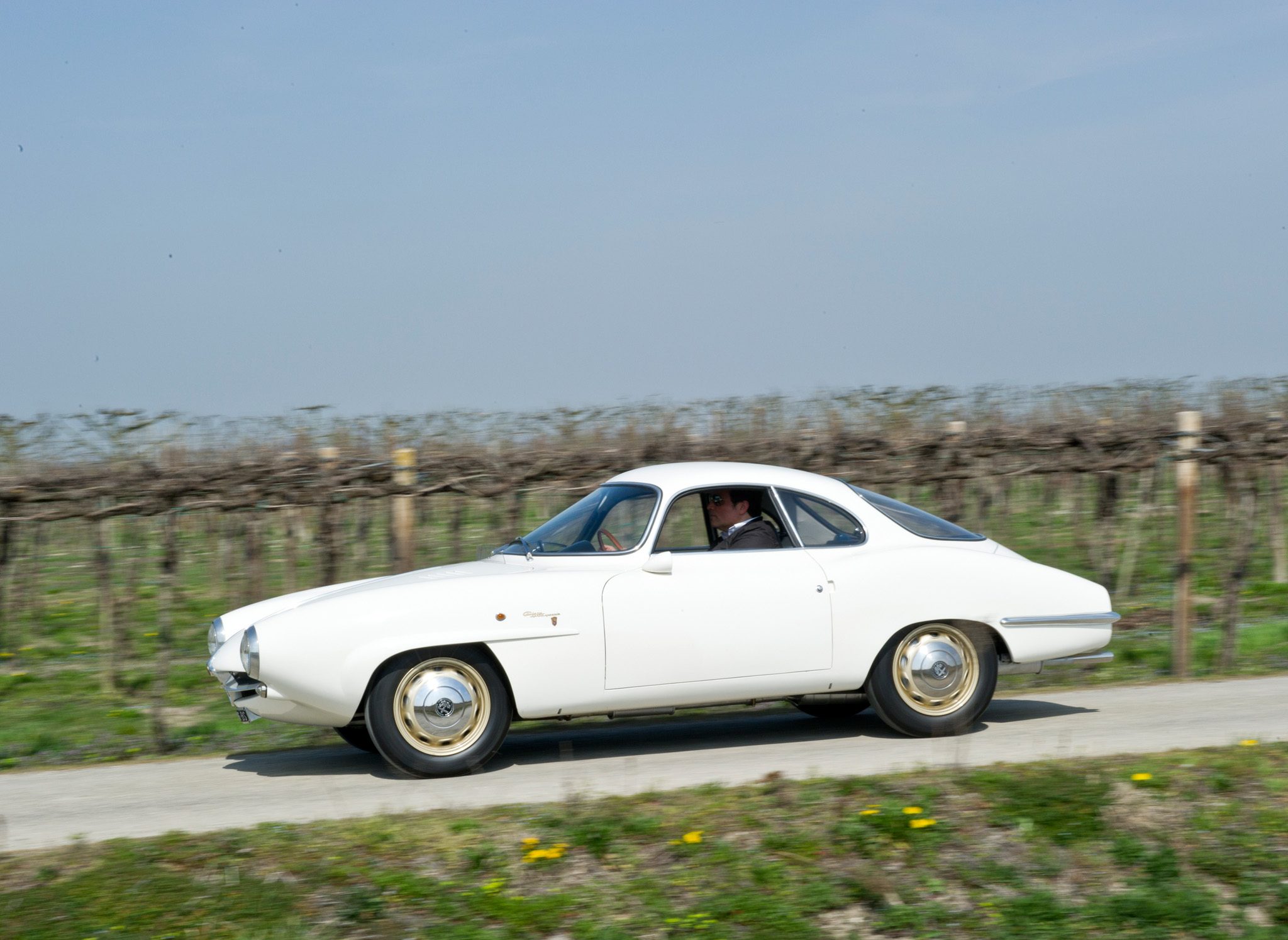 Alfa Romeo Giulietta Sprint Speciale Wallpapers