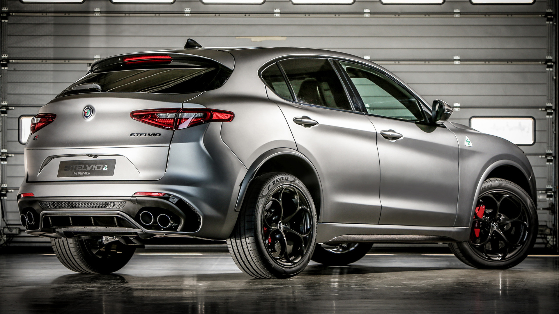 Alfa Romeo Stelvio Quadrifoglio Wallpapers