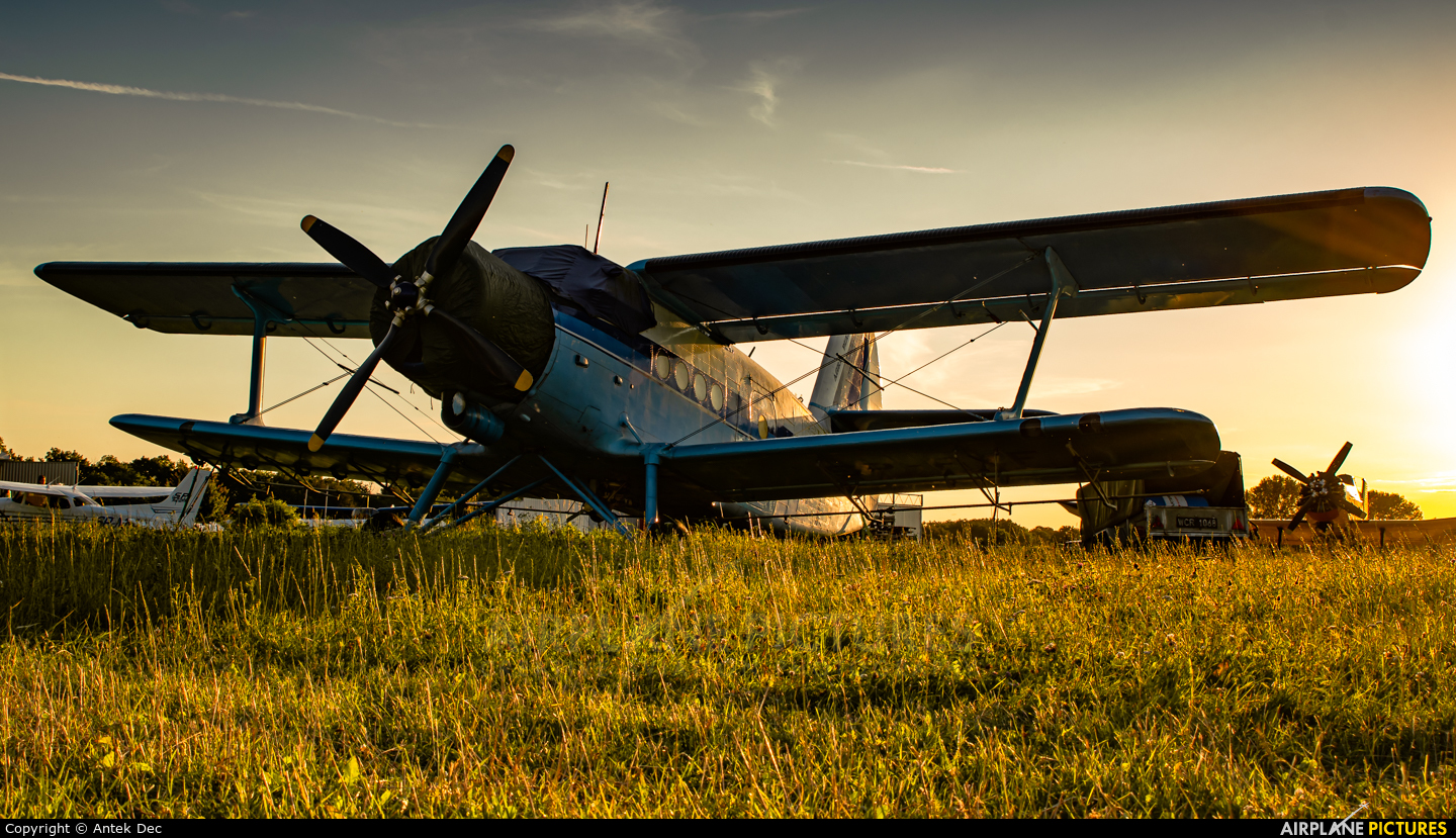 Antonov An-2 Wallpapers