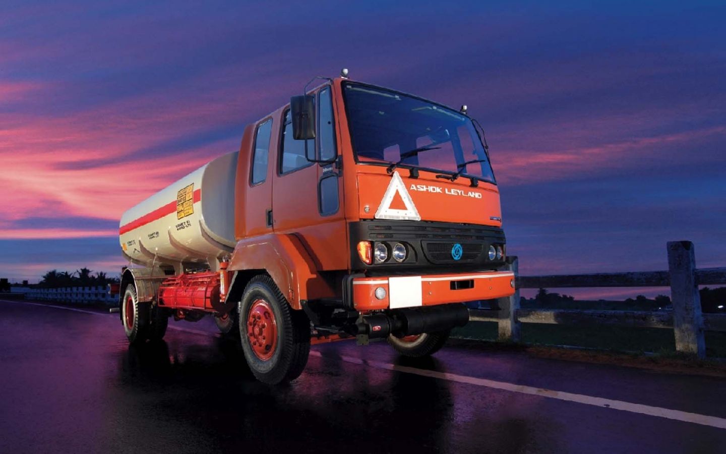 Ashok Leyland Wallpapers