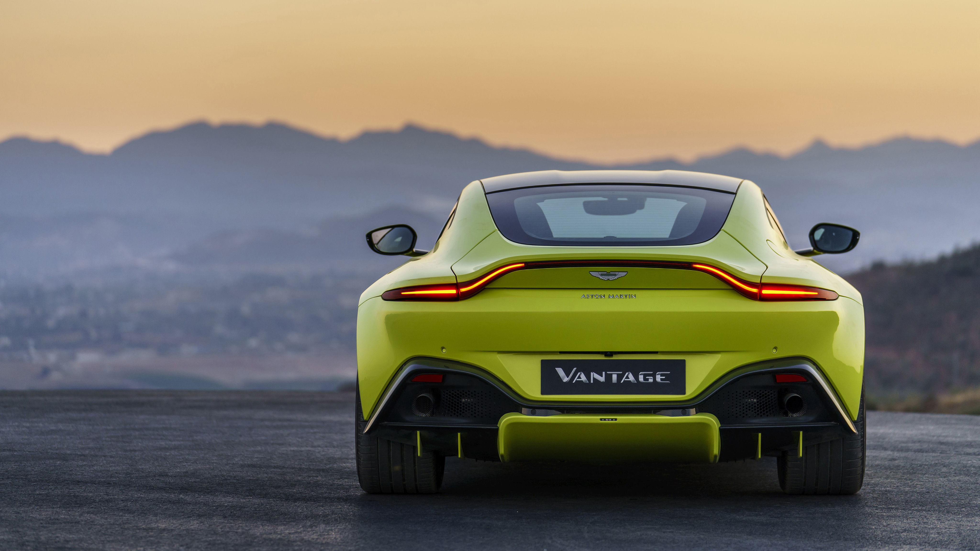 Aston Martin 2018 Wallpapers