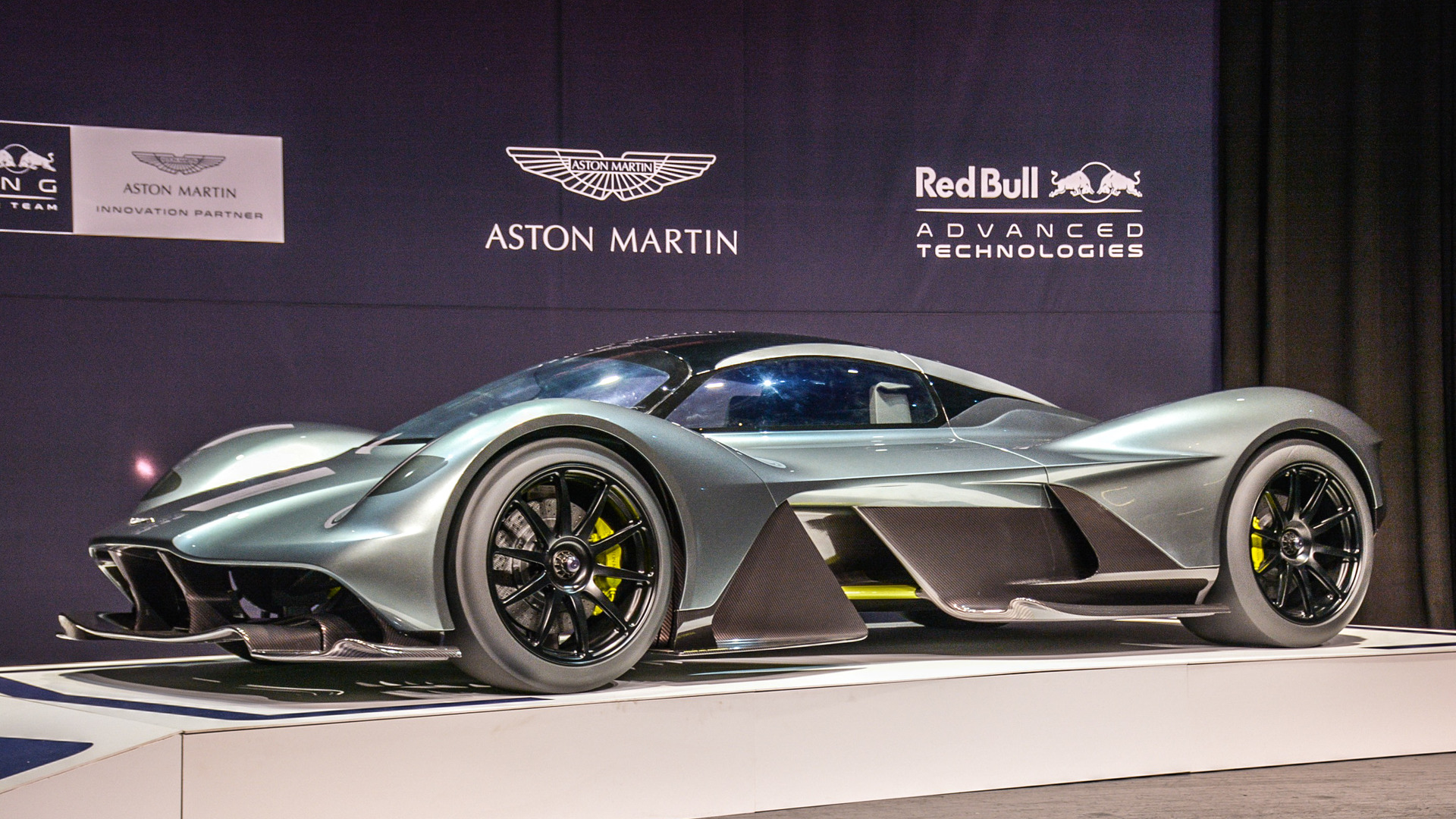 Aston Martin Am-Rb 001 Concept Wallpapers