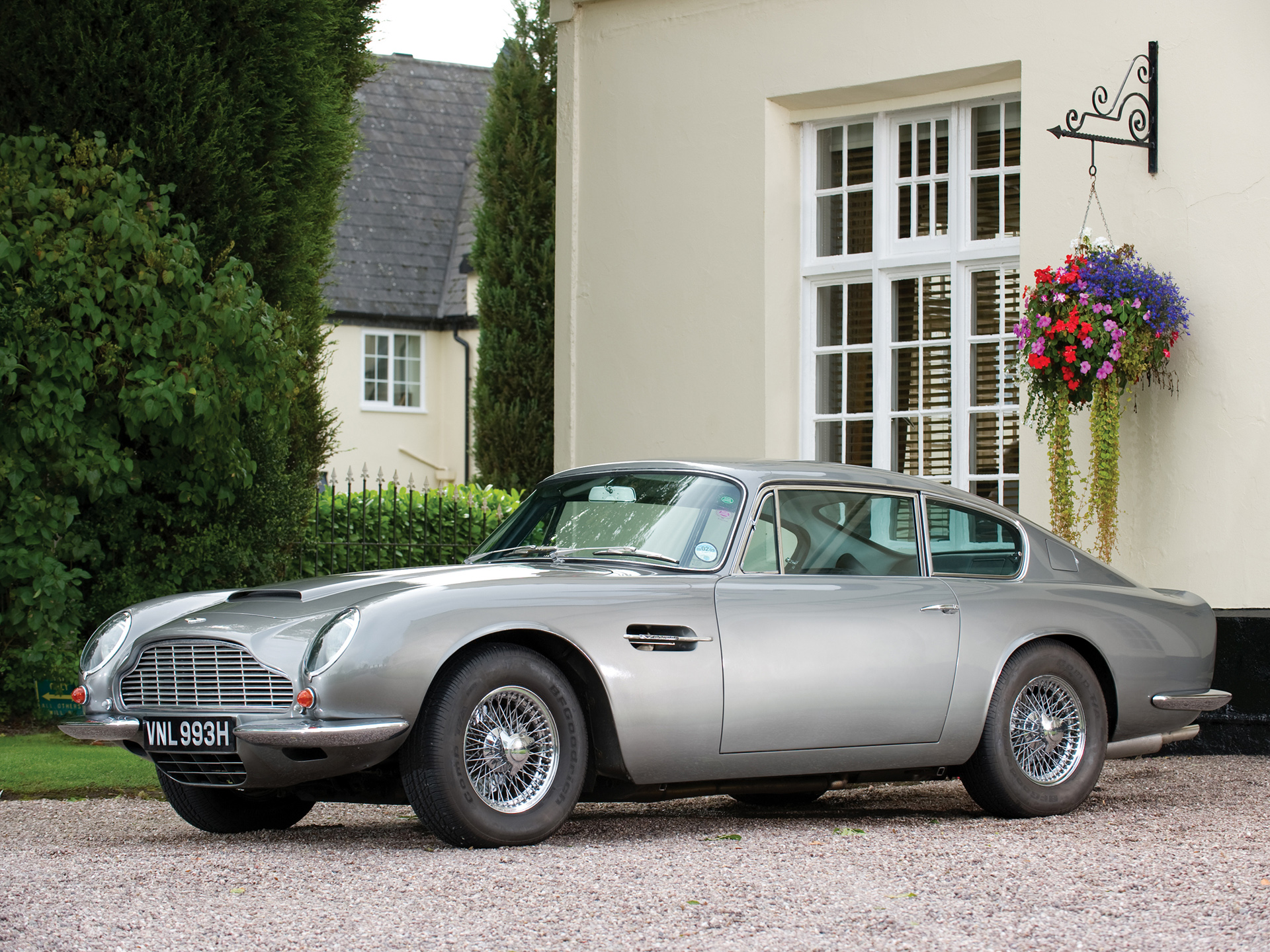 Aston Martin Db6 Wallpapers