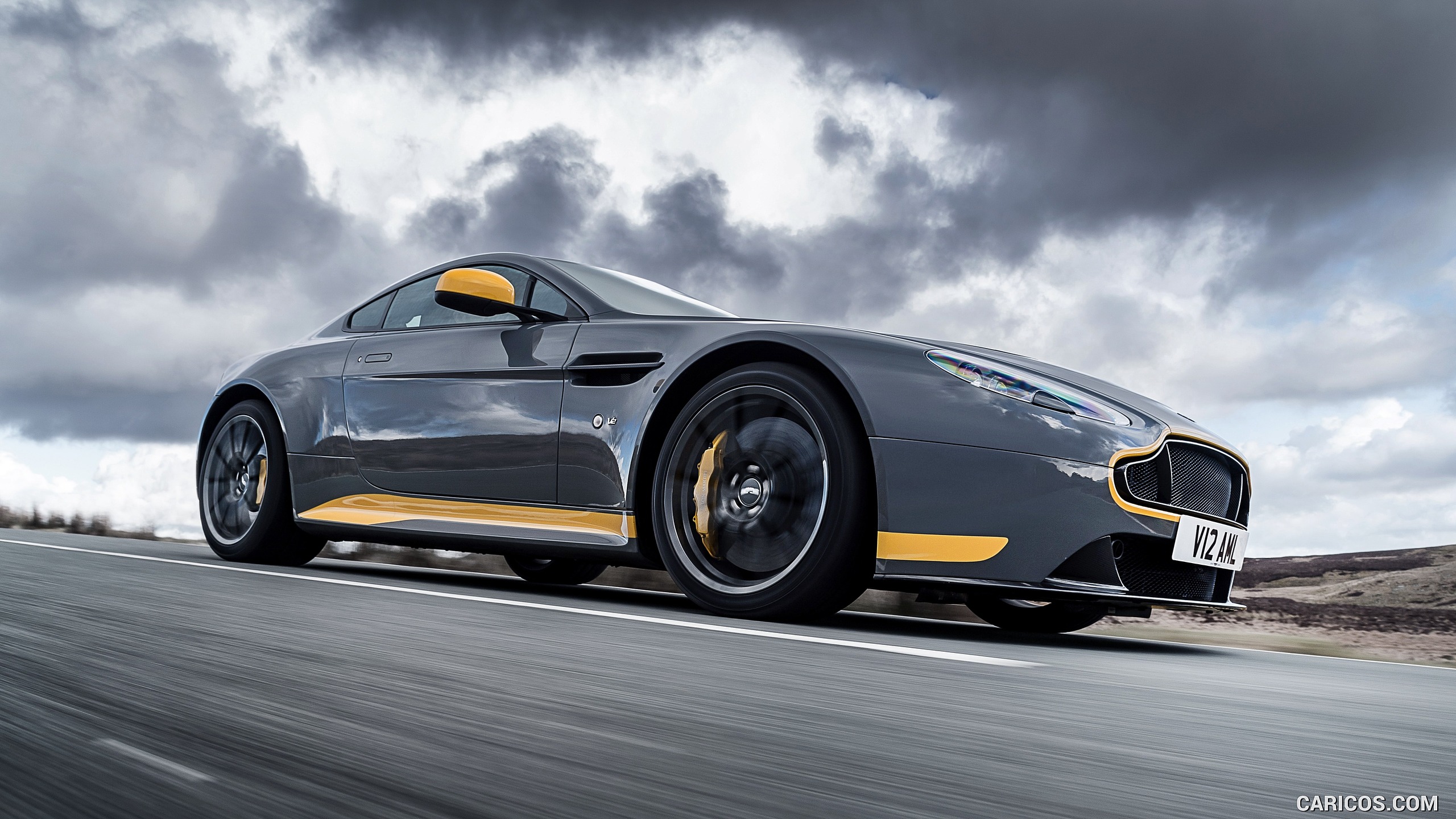 Aston Martin V12 Vantage Wallpapers