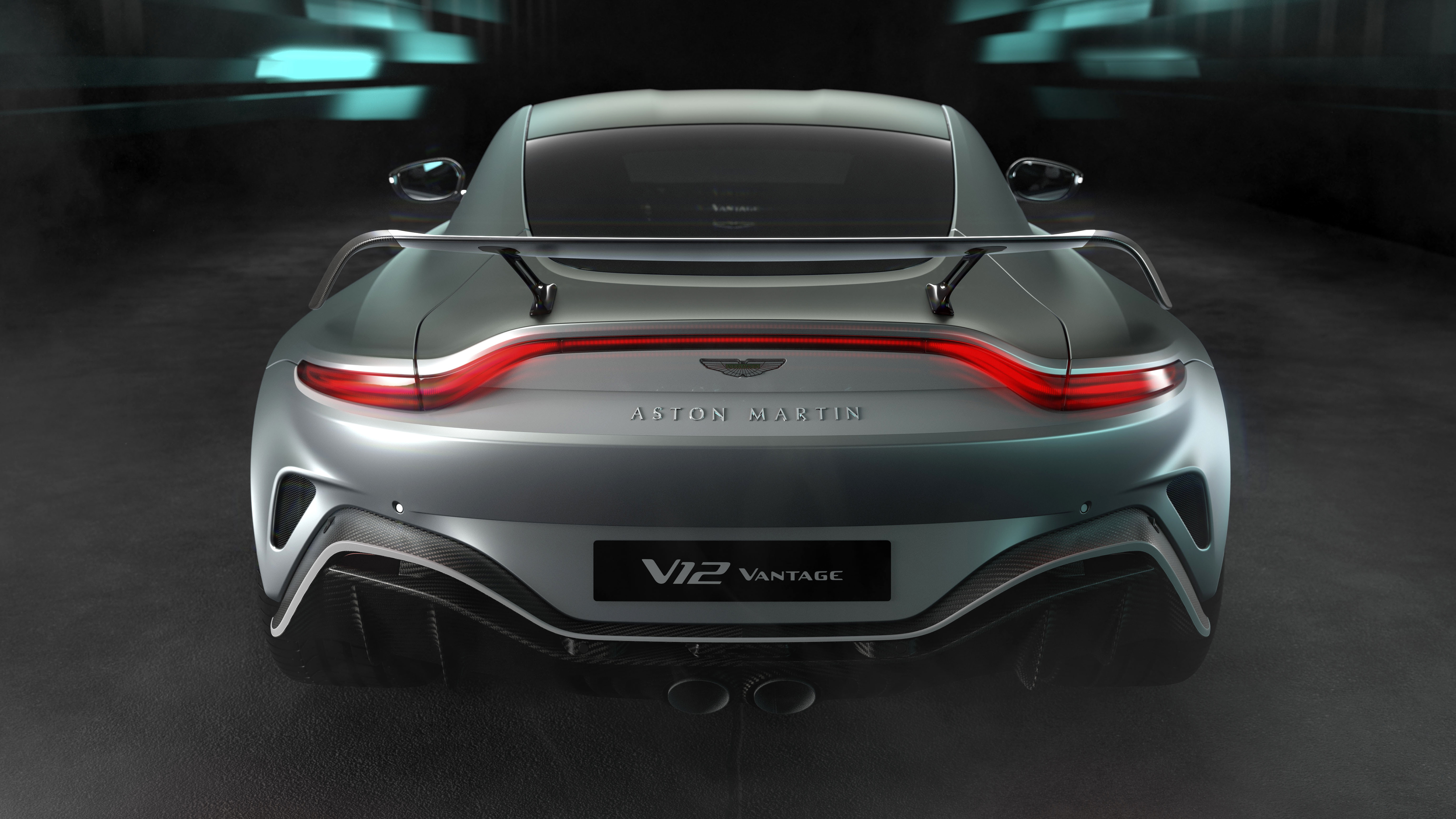 Aston Martin V12 Vantage V600 Wallpapers