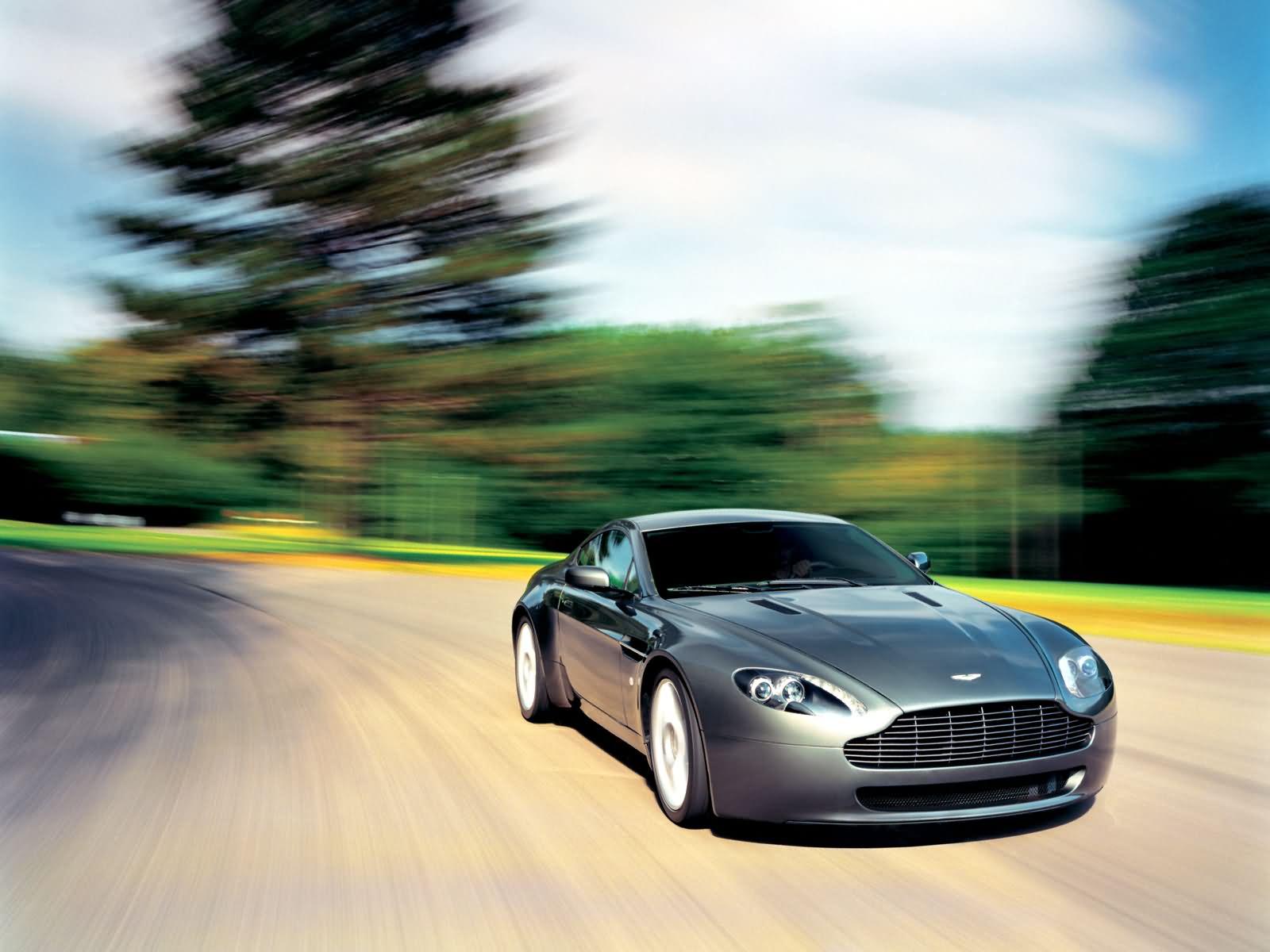 Aston Martin V8 Vantage N430 Wallpapers