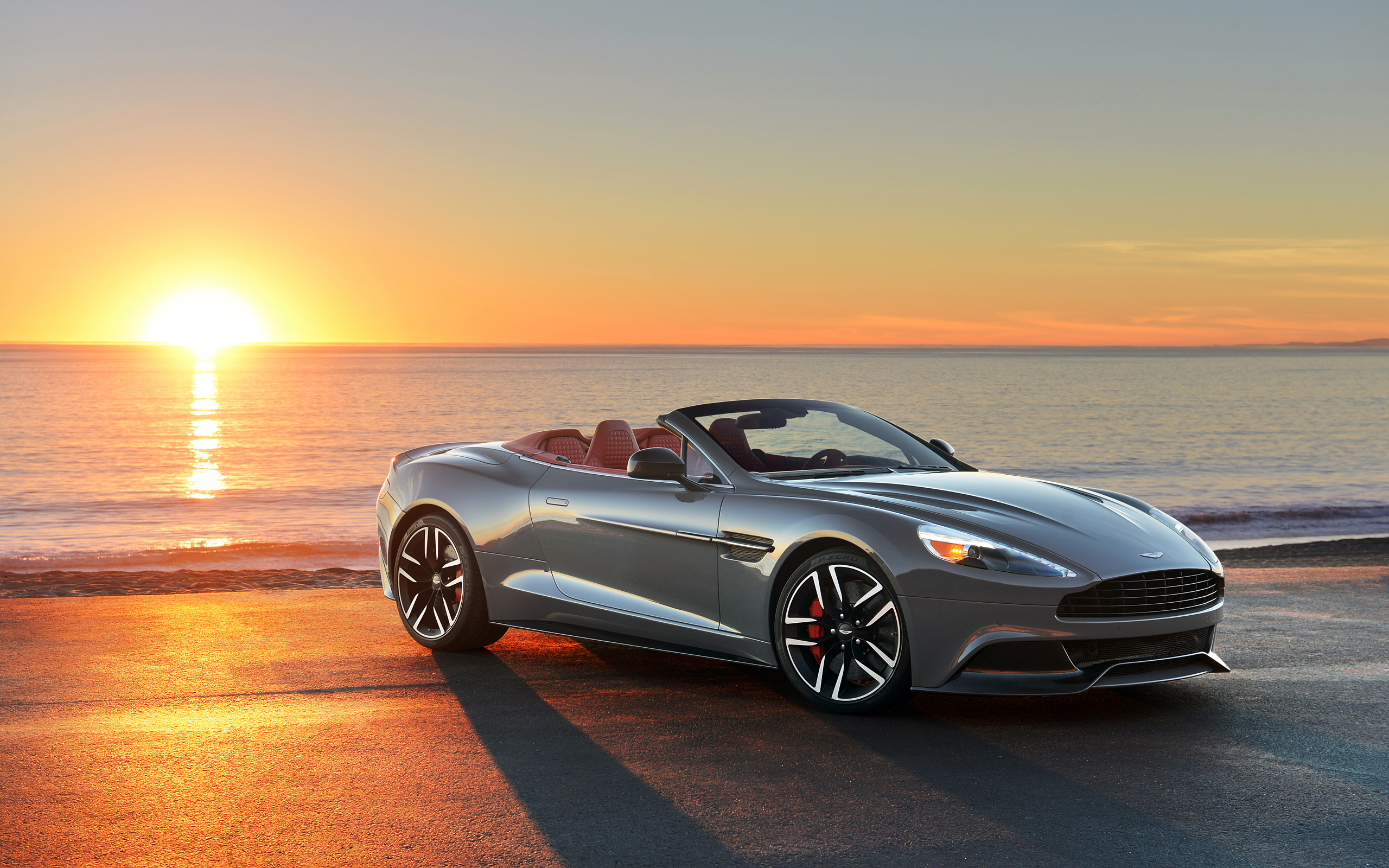 Aston Martin Vanquish Volante Wallpapers