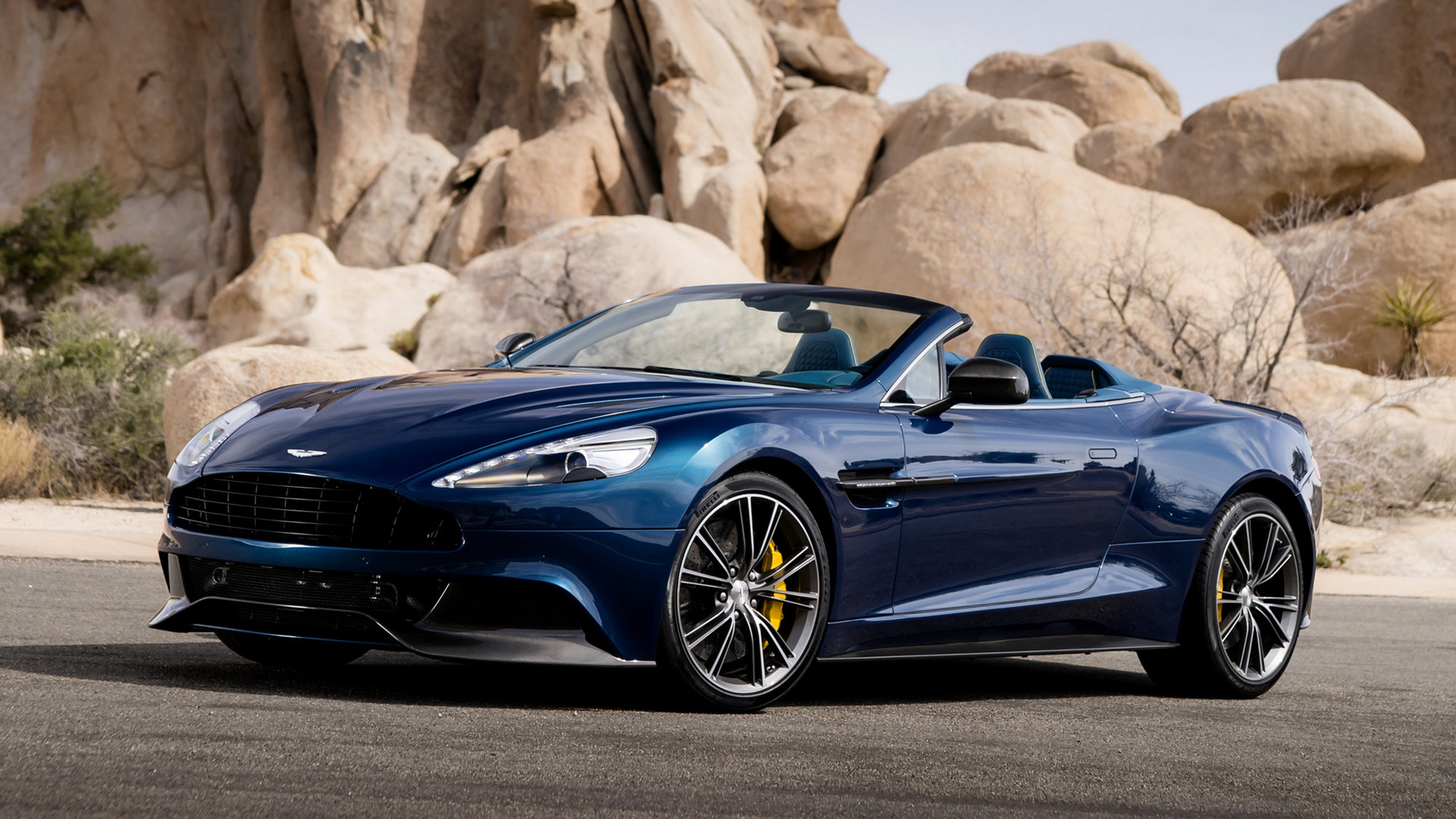 Aston Martin Vanquish Volante Wallpapers