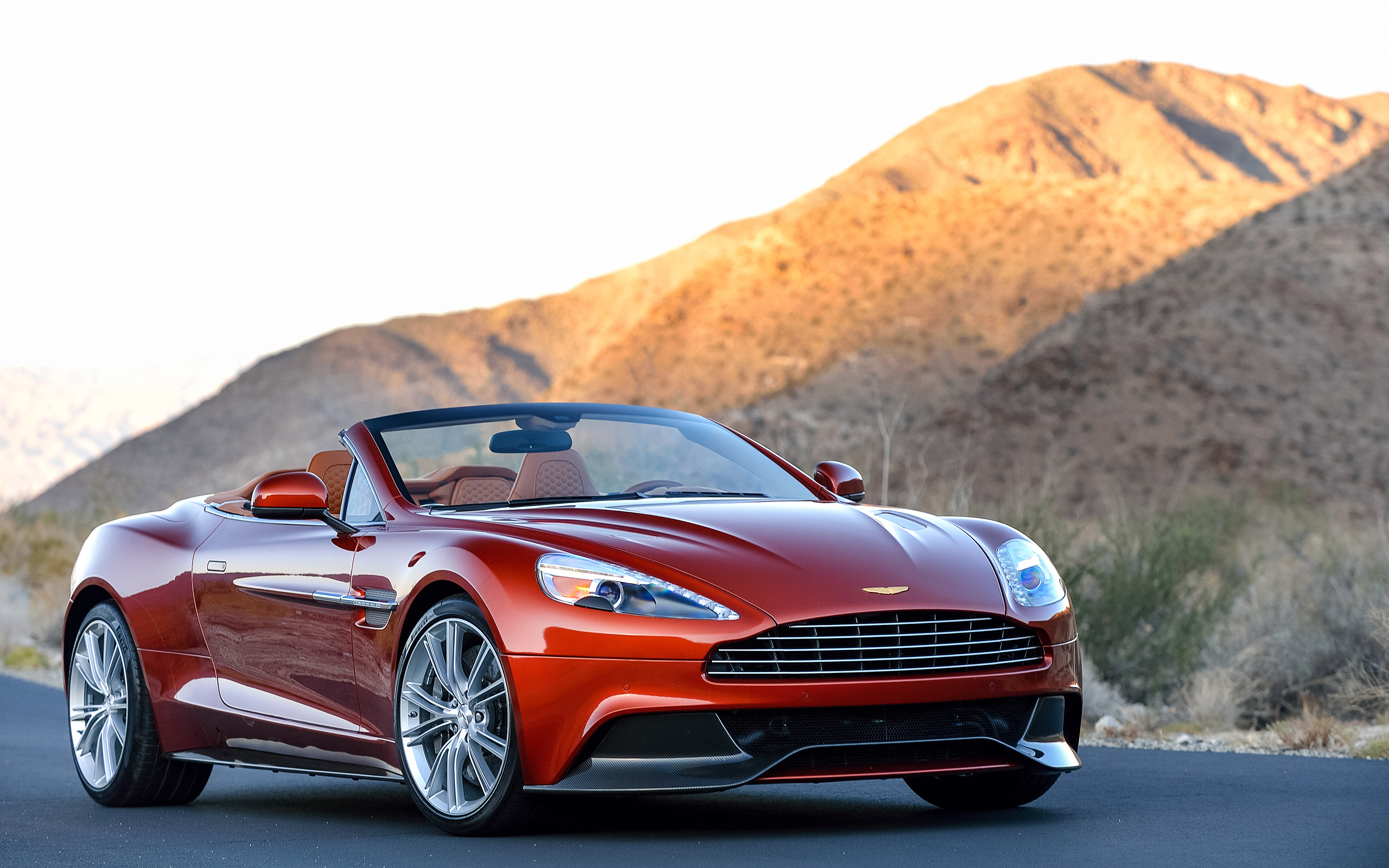 Aston Martin Vanquish Volante Wallpapers