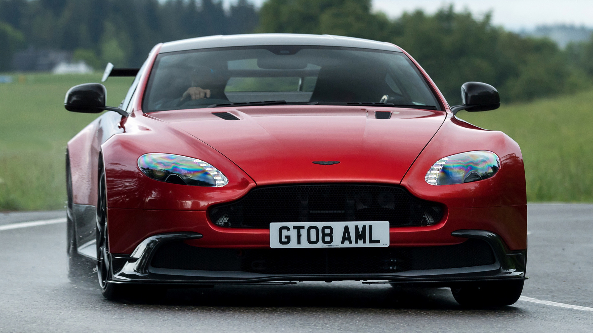 Aston Martin Vantage Gt8 Wallpapers