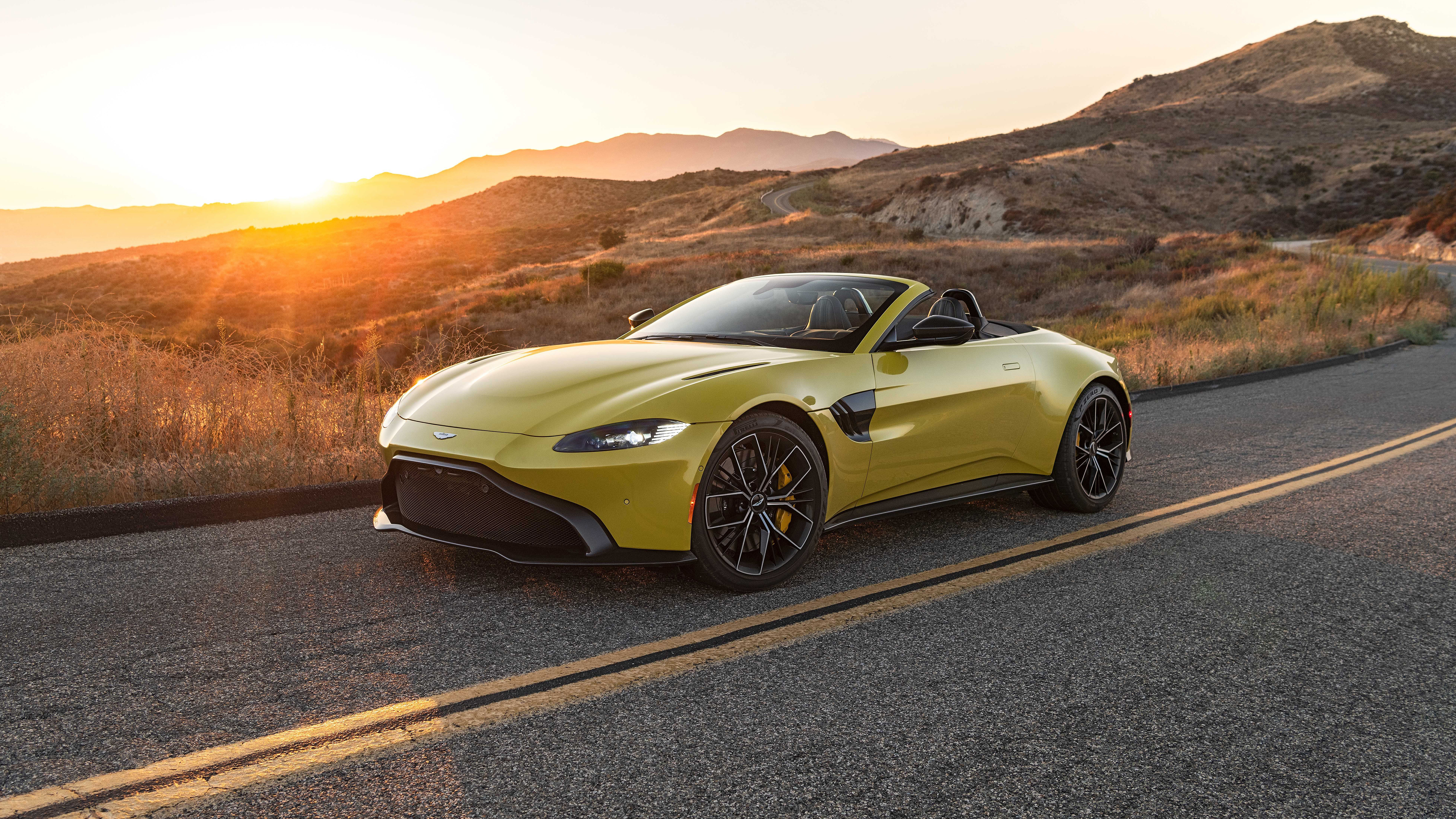 Aston Martin Vantage Roadster Wallpapers