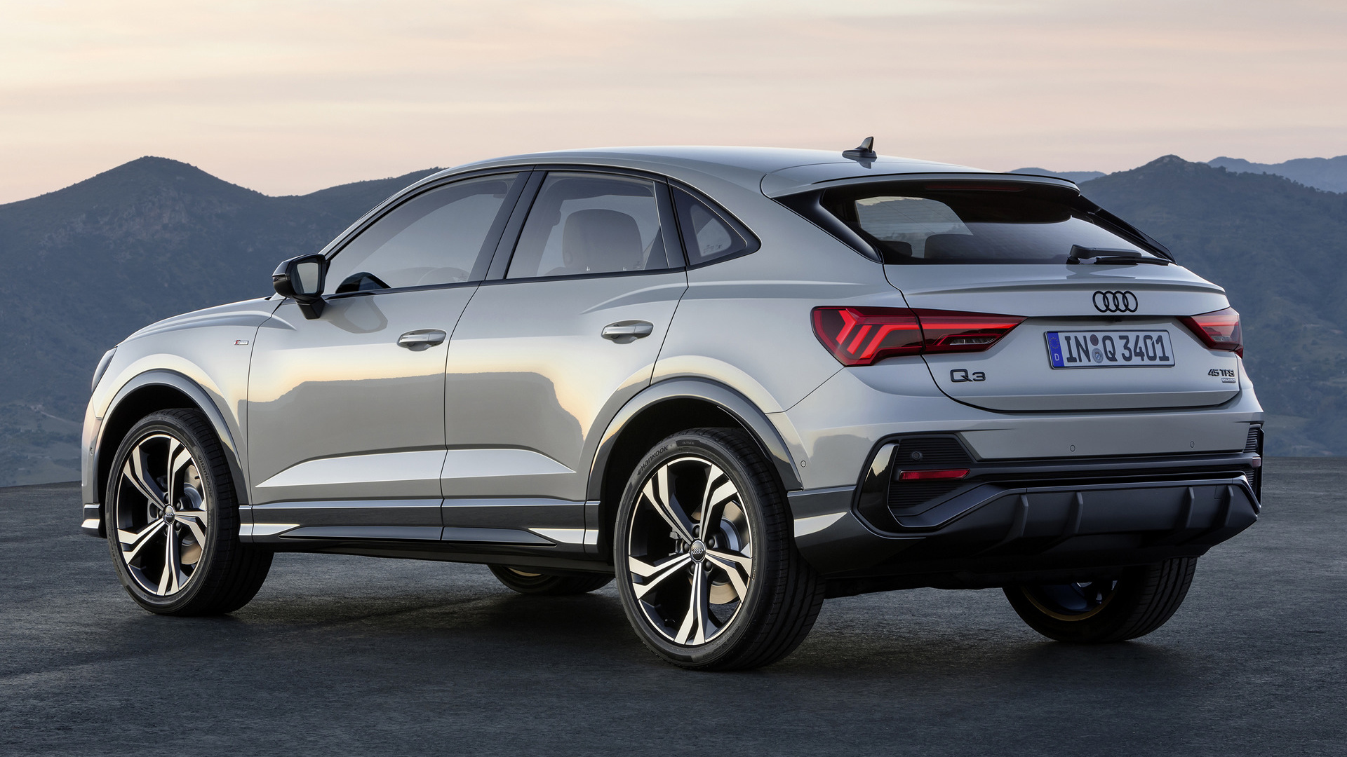 Audi Q3 Sportback Edition One Wallpapers