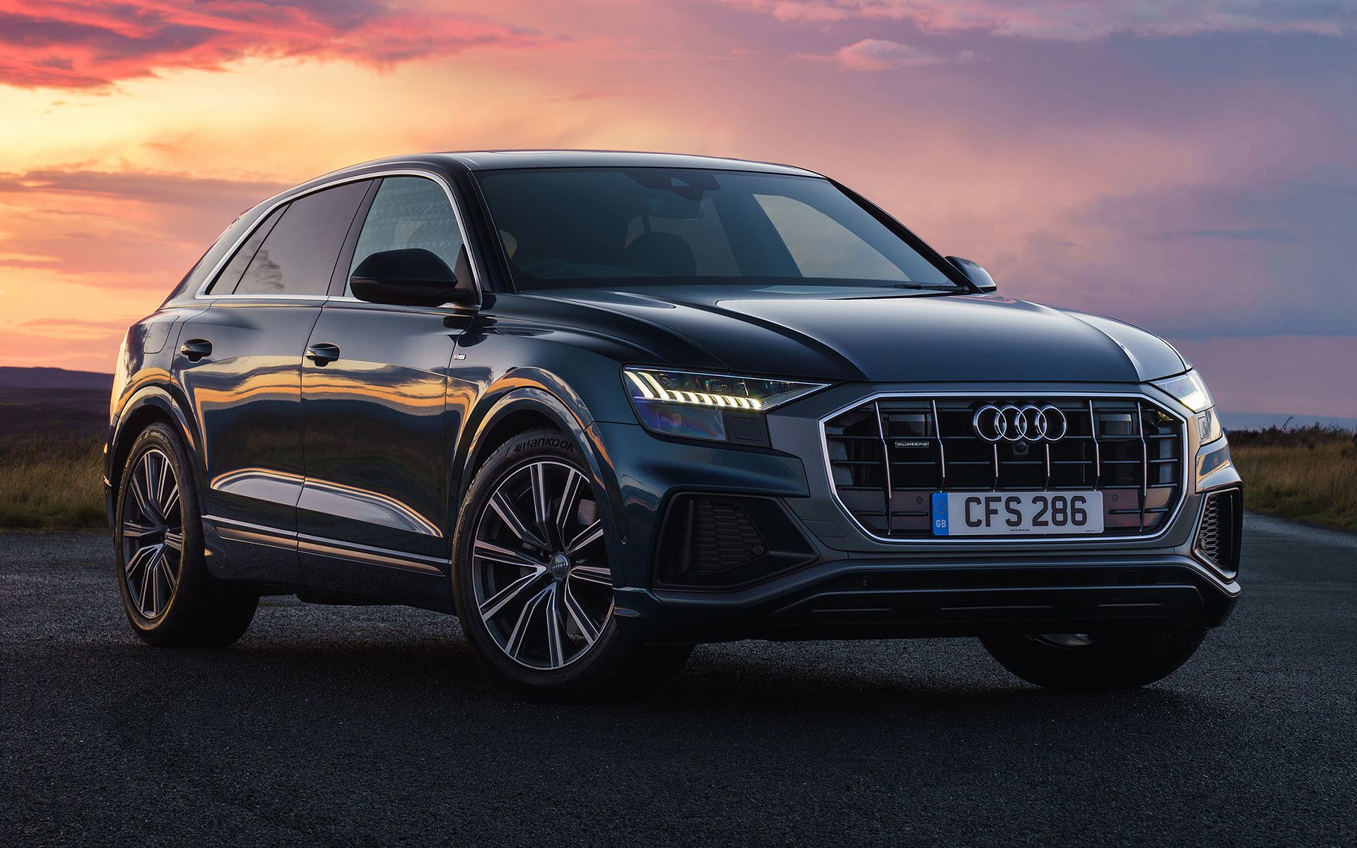 Audi Q8 S Line Wallpapers