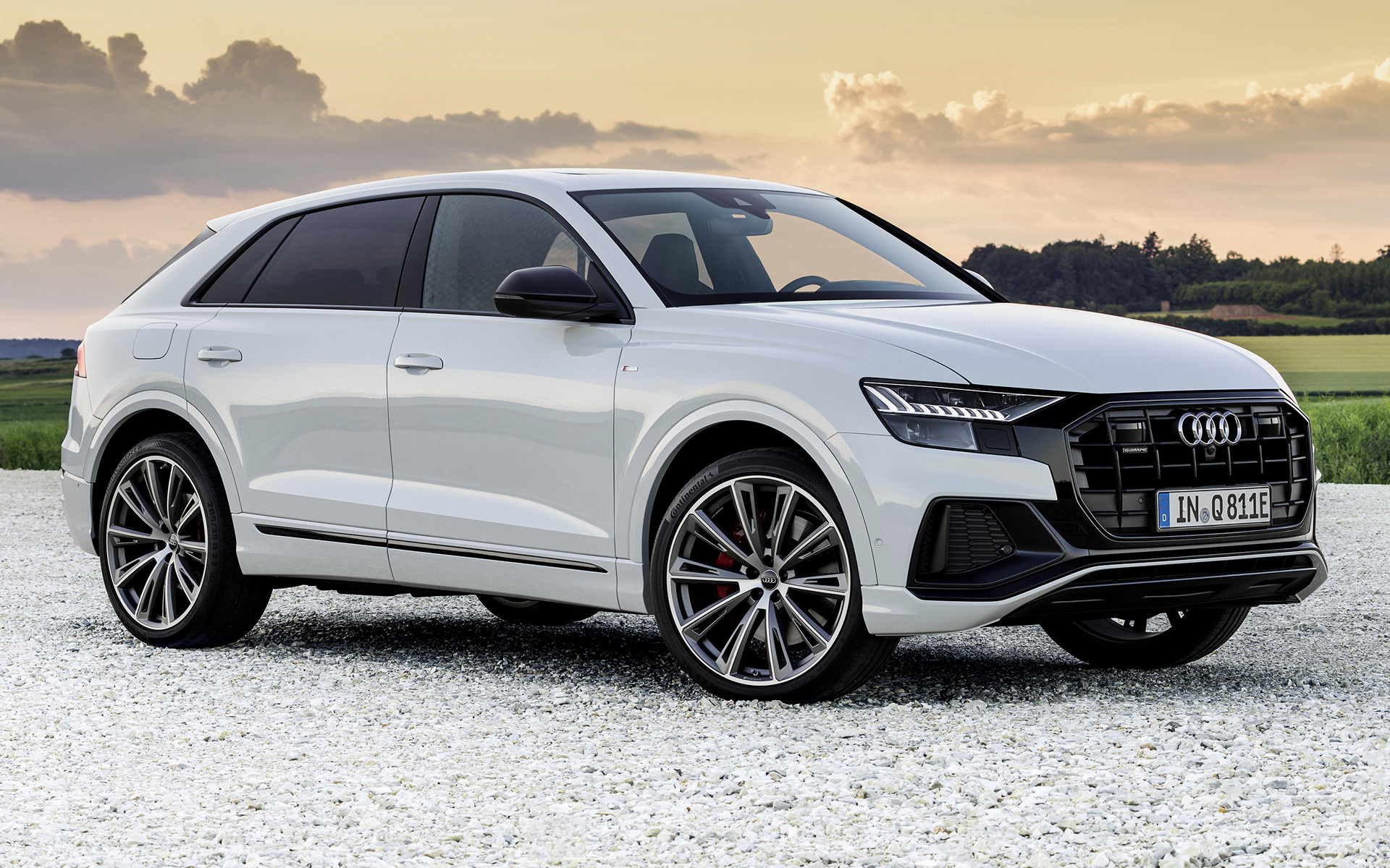 Audi Q8 S Line Wallpapers