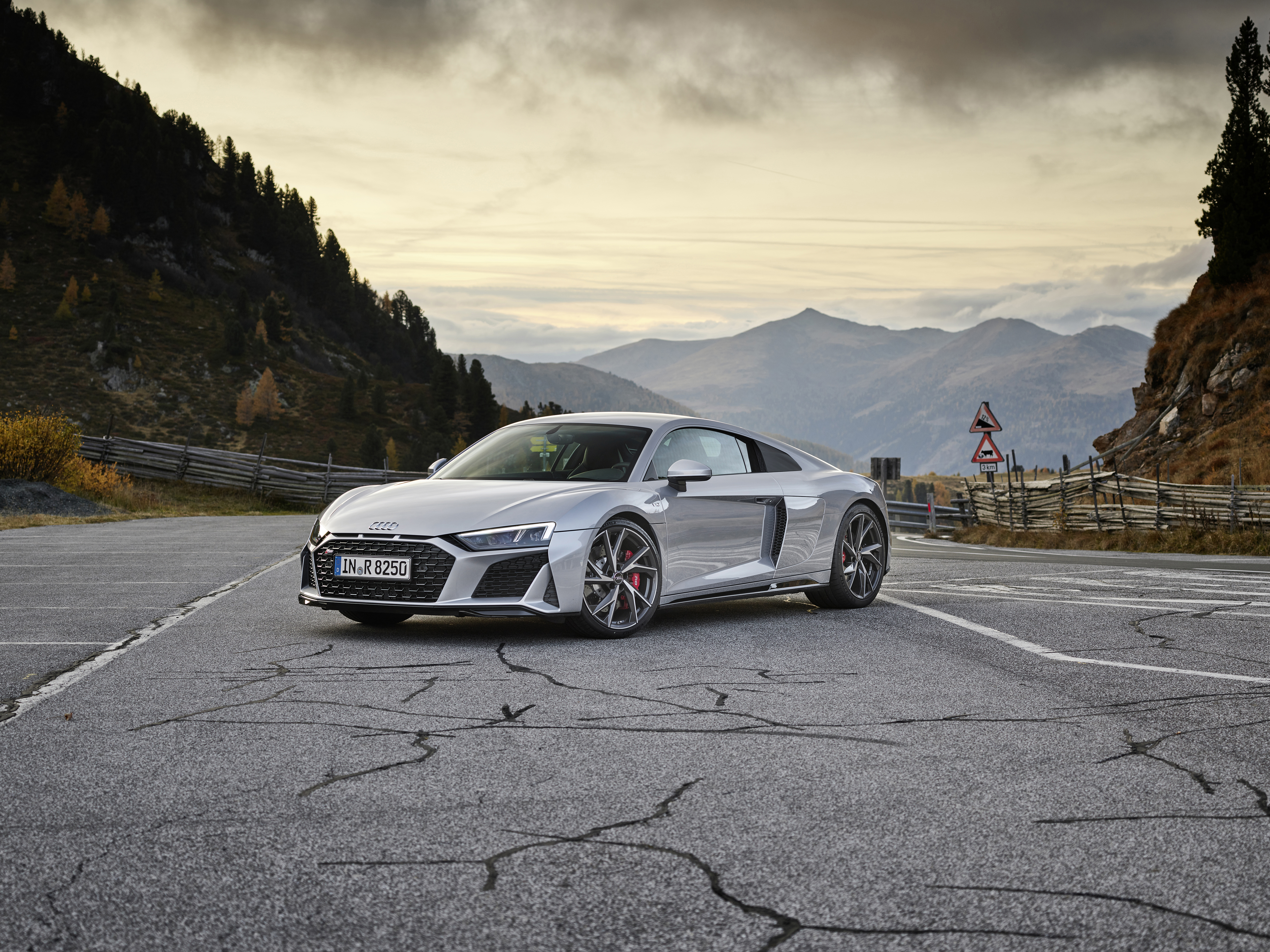 Audi R8 2019 Wallpapers