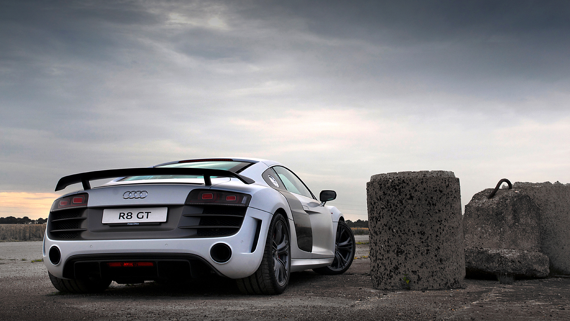 Audi R8 Gt 850 Wallpapers