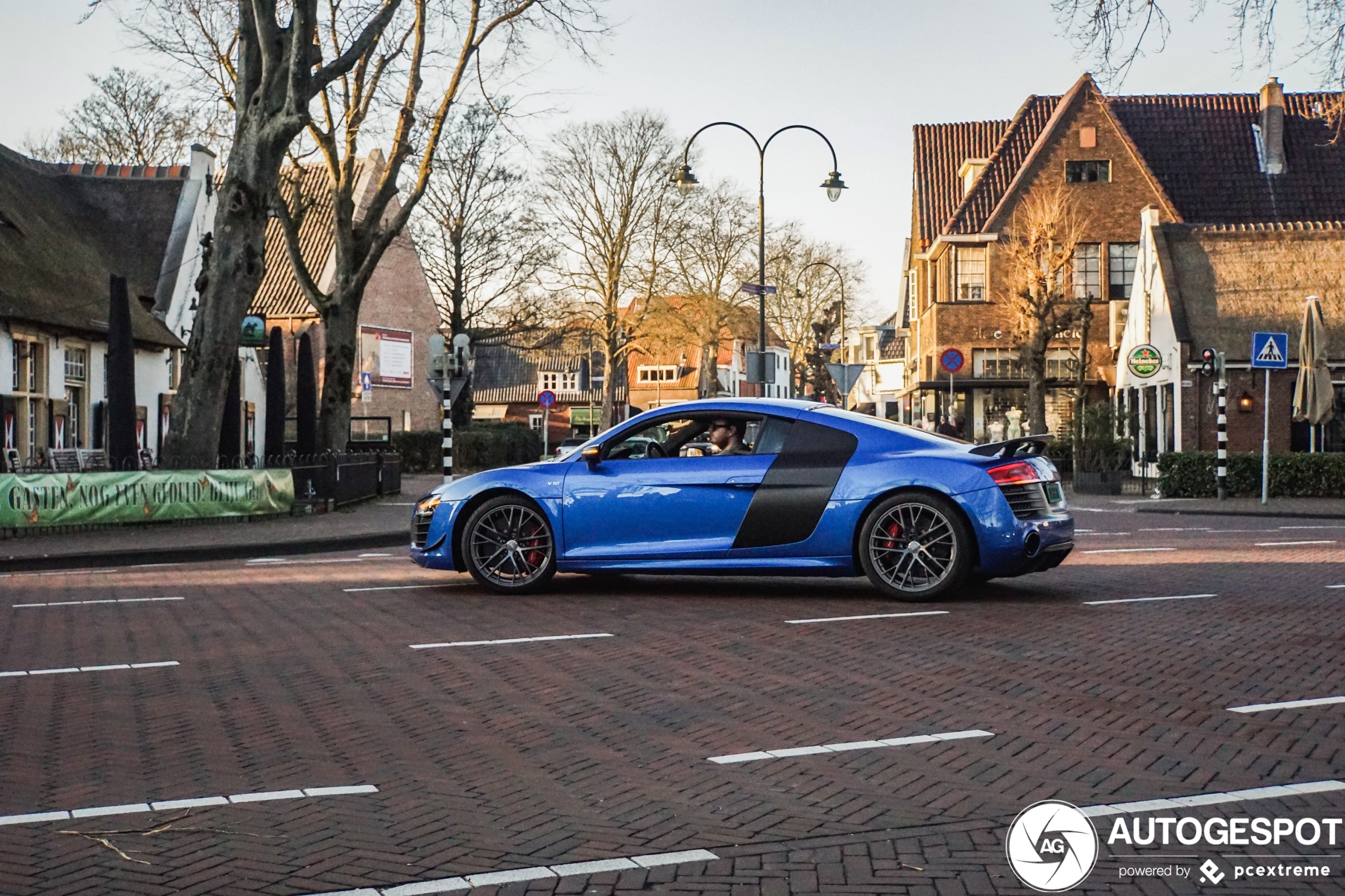 Audi R8 V10 Lmx Coupe Wallpapers