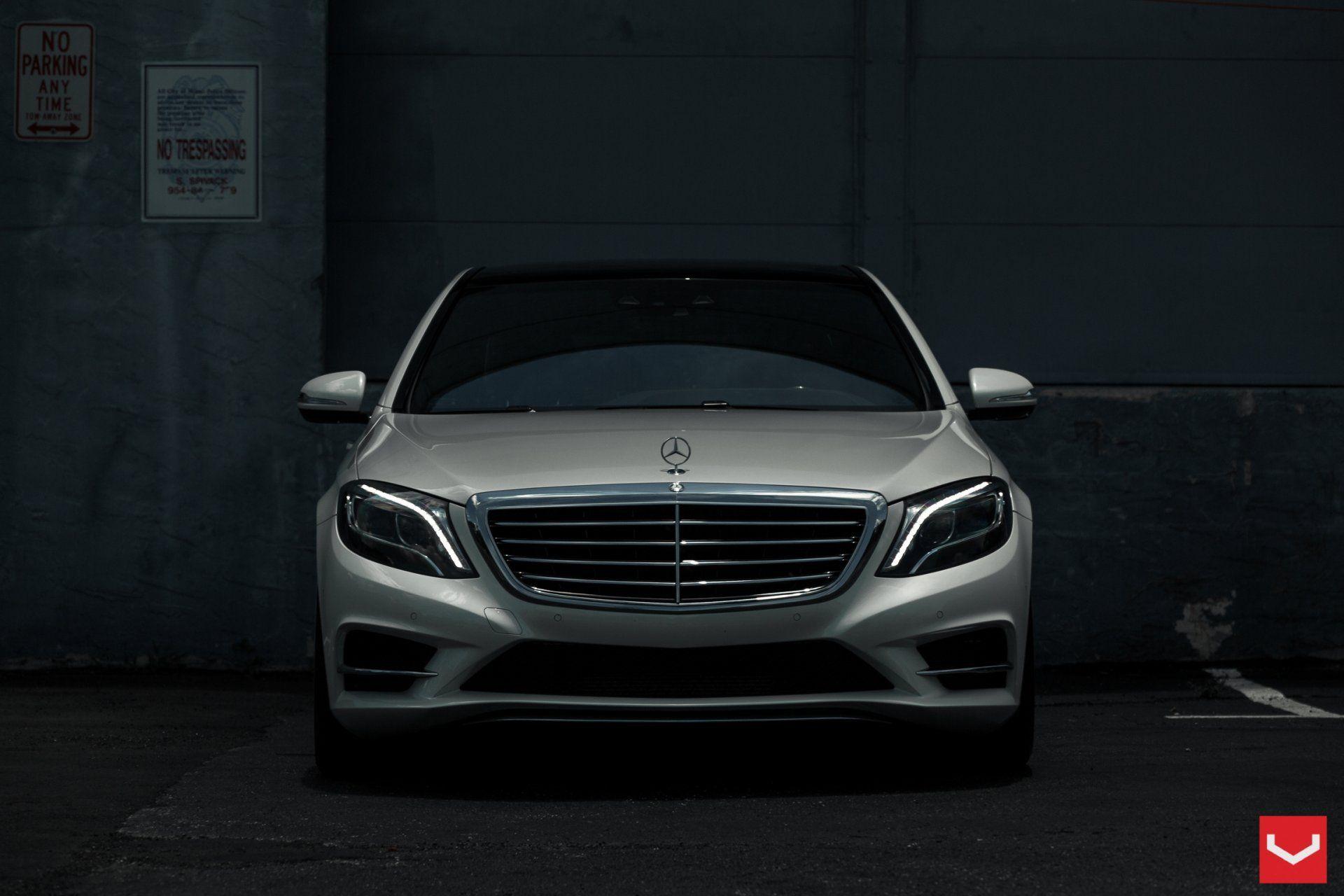 Black Mercedes Benz S Class Wallpapers