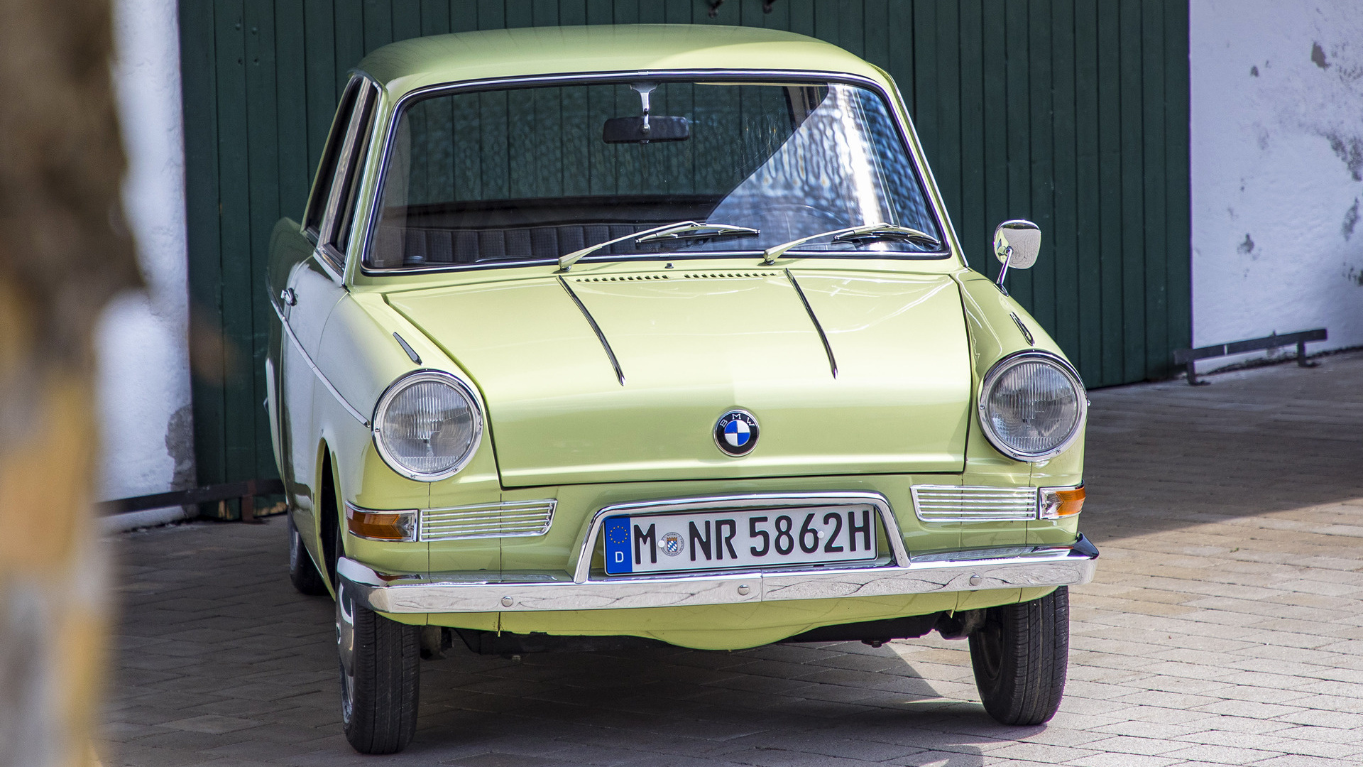 Bmw 700 Wallpapers