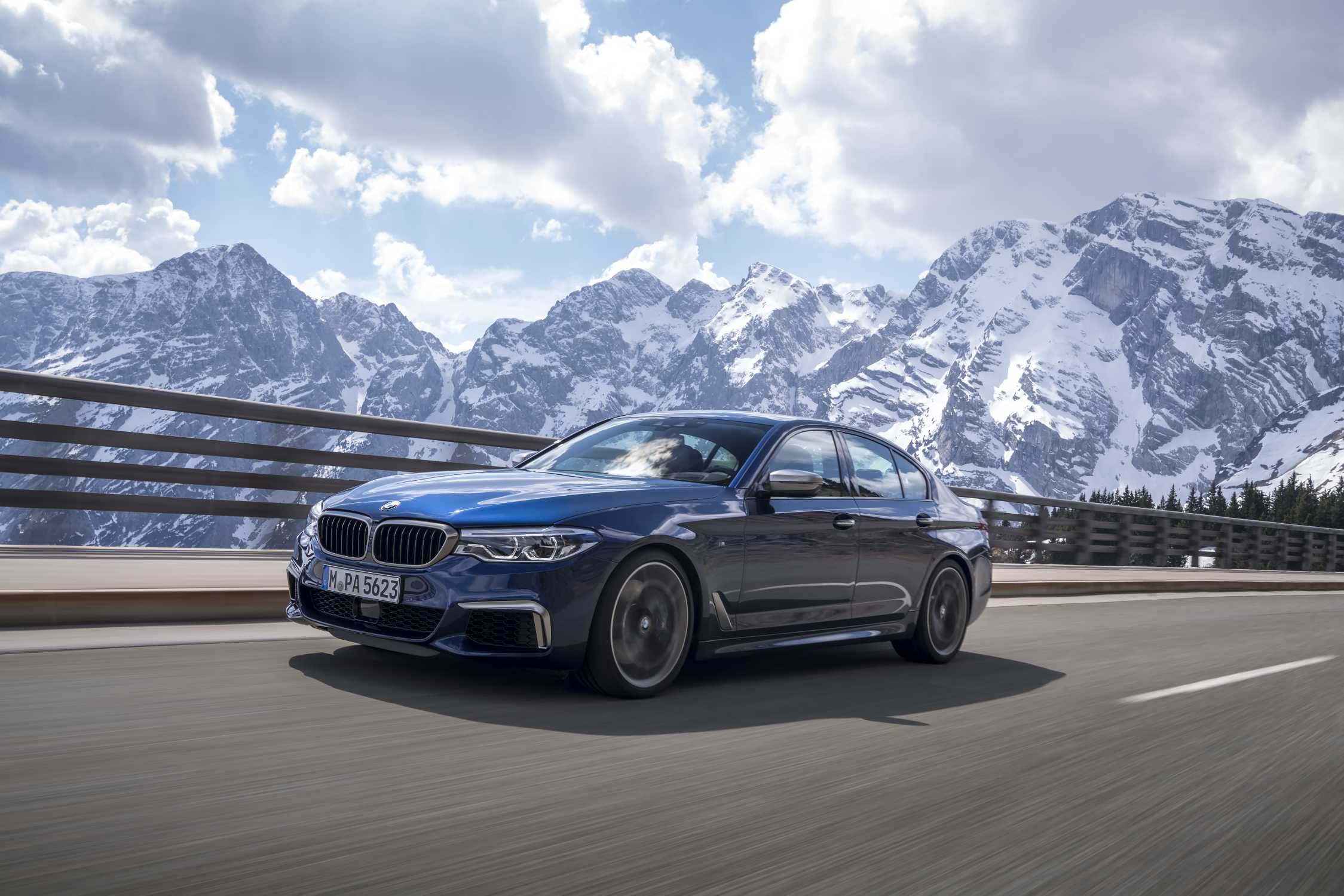 Bmw M550I Wallpapers