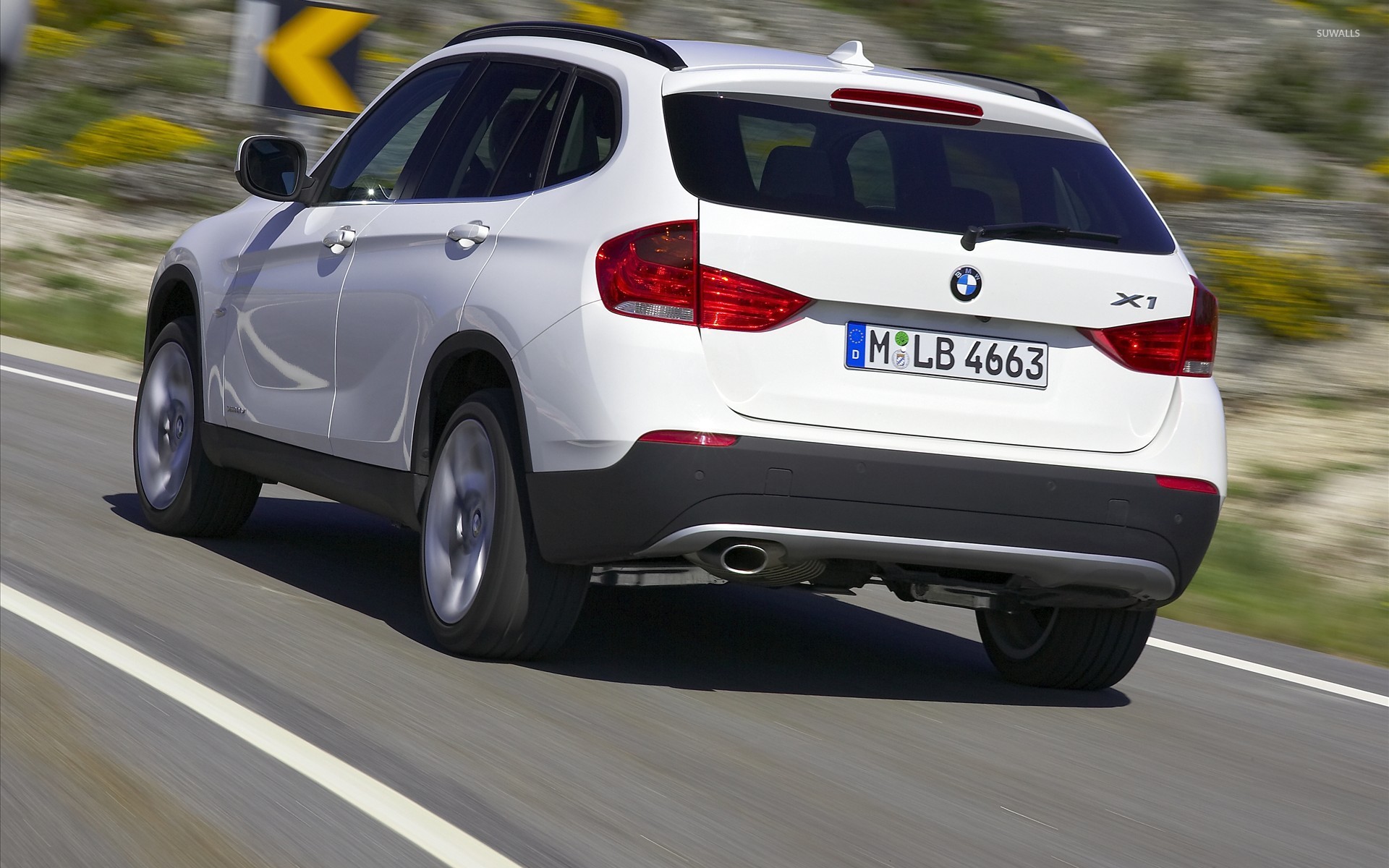 Bmw X1 Wallpapers
