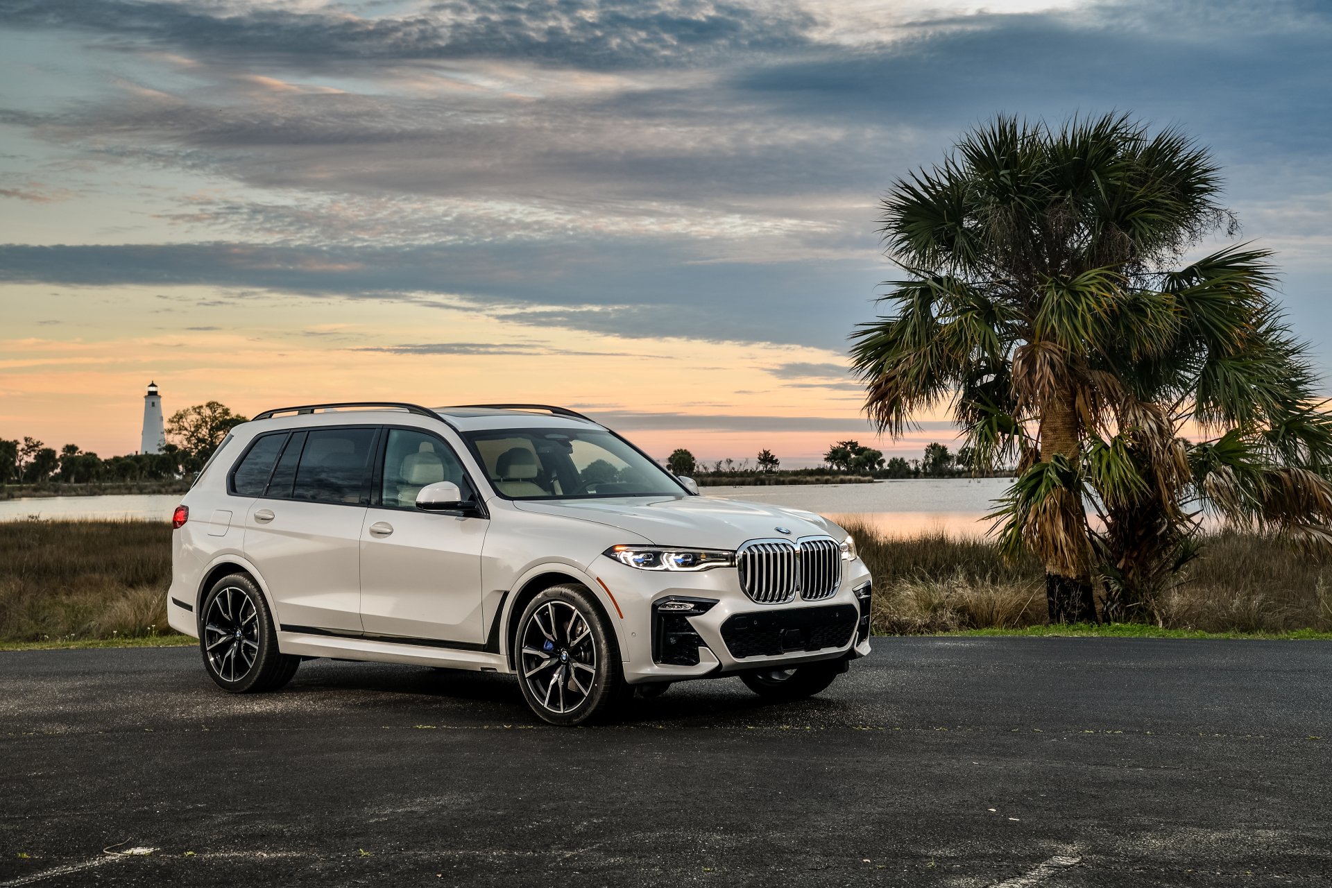 Bmw X7 Wallpapers