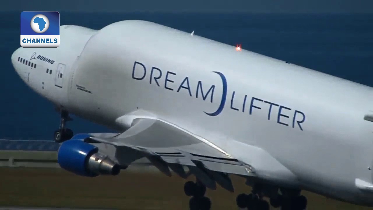 Boeing 747 Dreamlifter Wallpapers