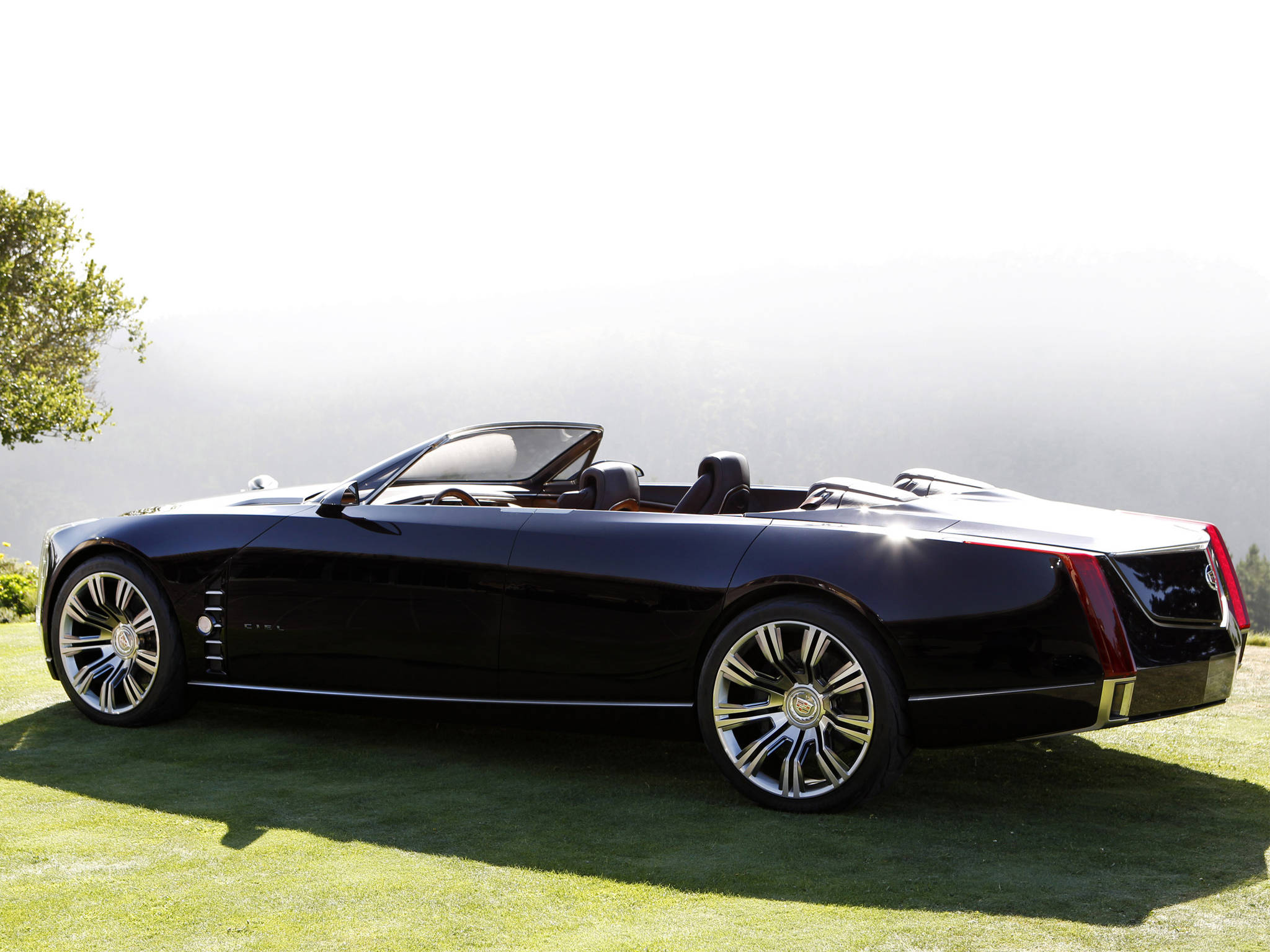 Cadillac Ciel Wallpapers