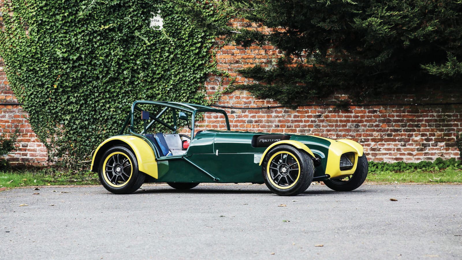 Caterham Seven Sprint Wallpapers